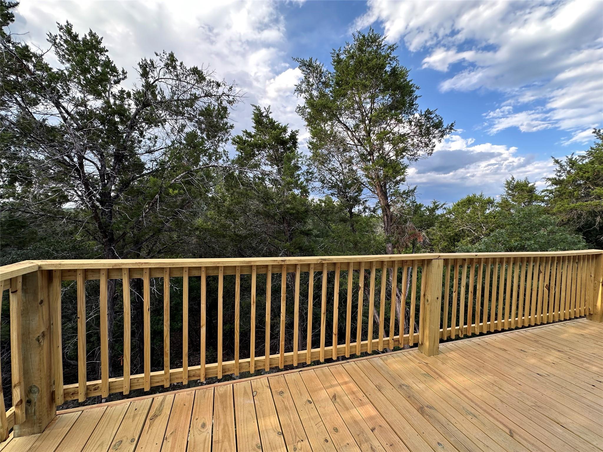 330 Shady Bluff Dr, Wimberley, TX 78676