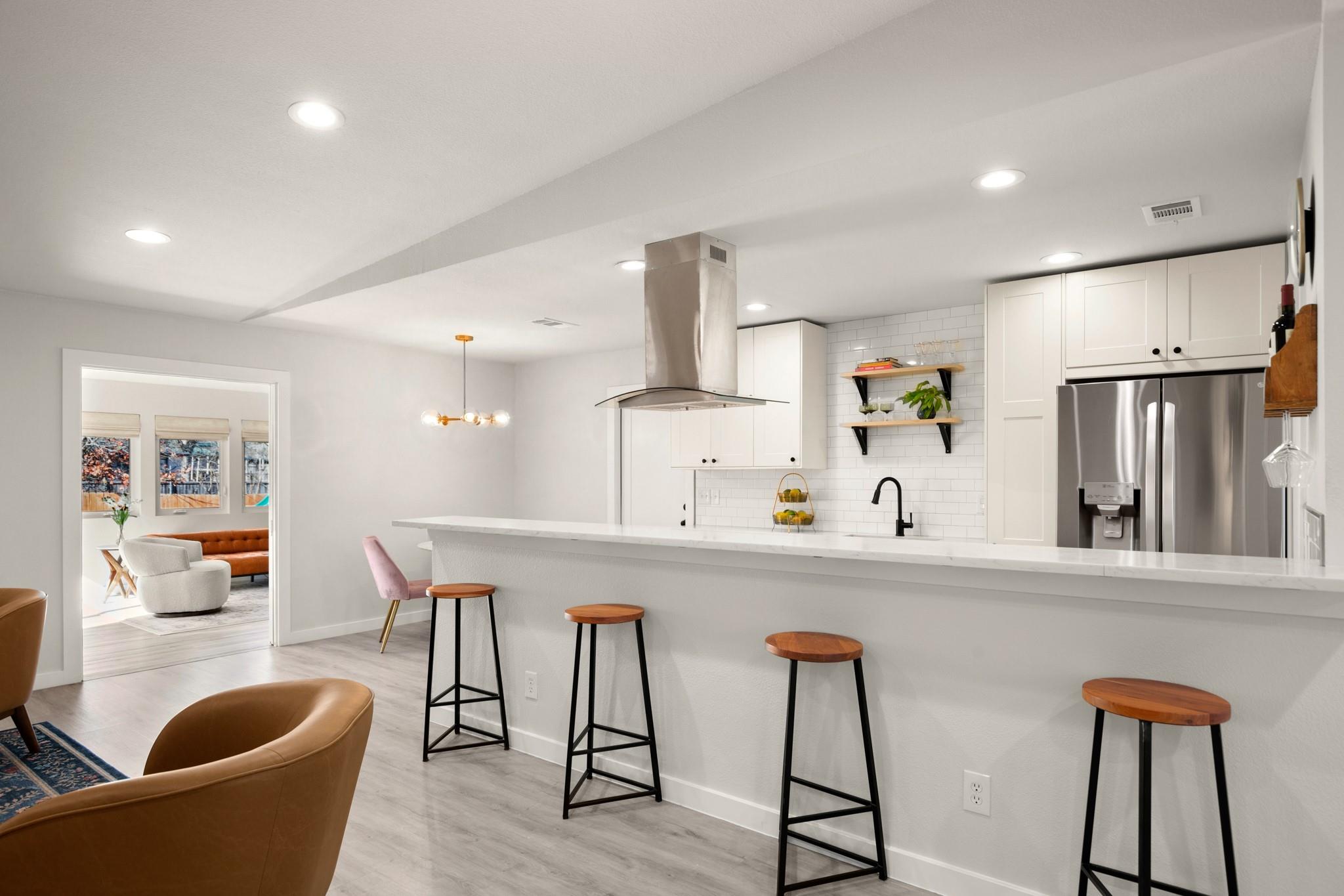 6400 Blarwood Dr, Austin, TX 78745