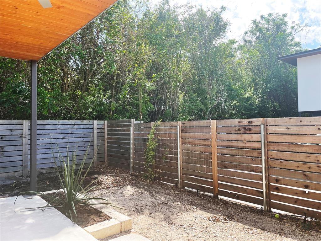 2101 Montopolis Dr # 9, Austin, TX 78741