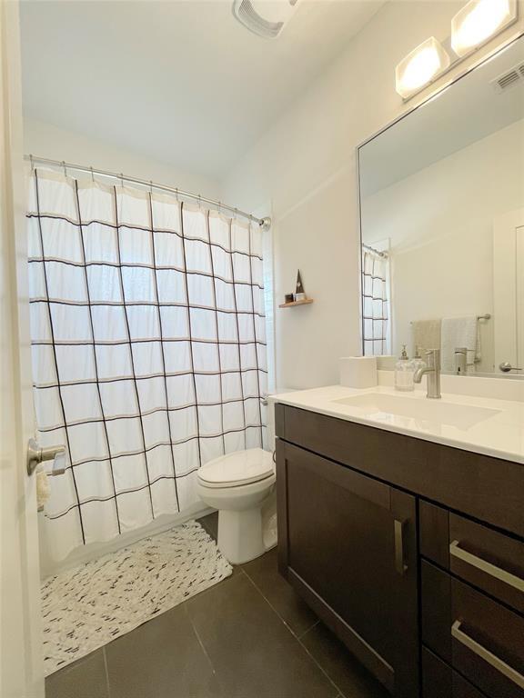 2101 Montopolis Dr # 9, Austin, TX 78741