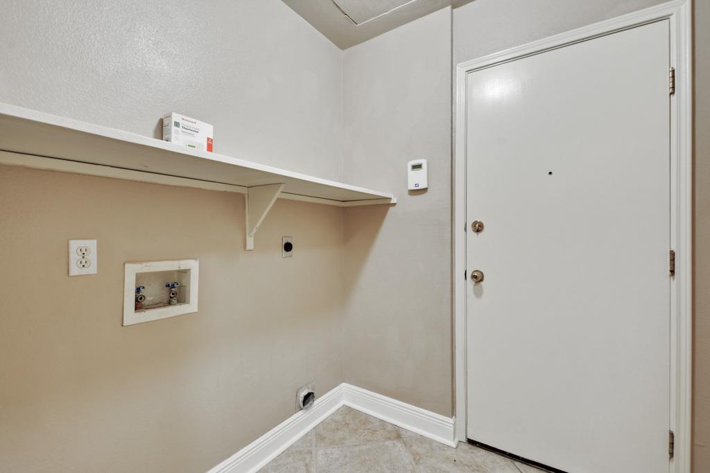 2206 Larston Ln, Cedar Park, TX 78613