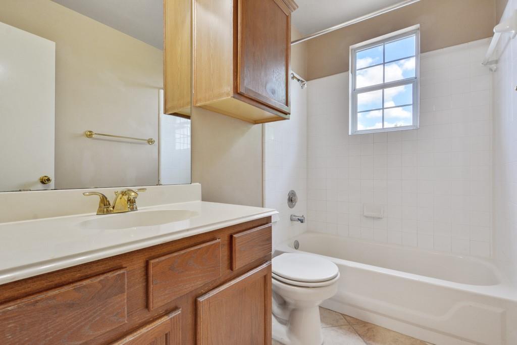 2206 Larston Ln, Cedar Park, TX 78613