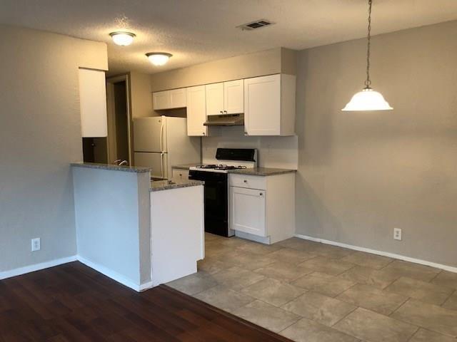 2108 SE Donahue Ln # A, Austin, TX 78744