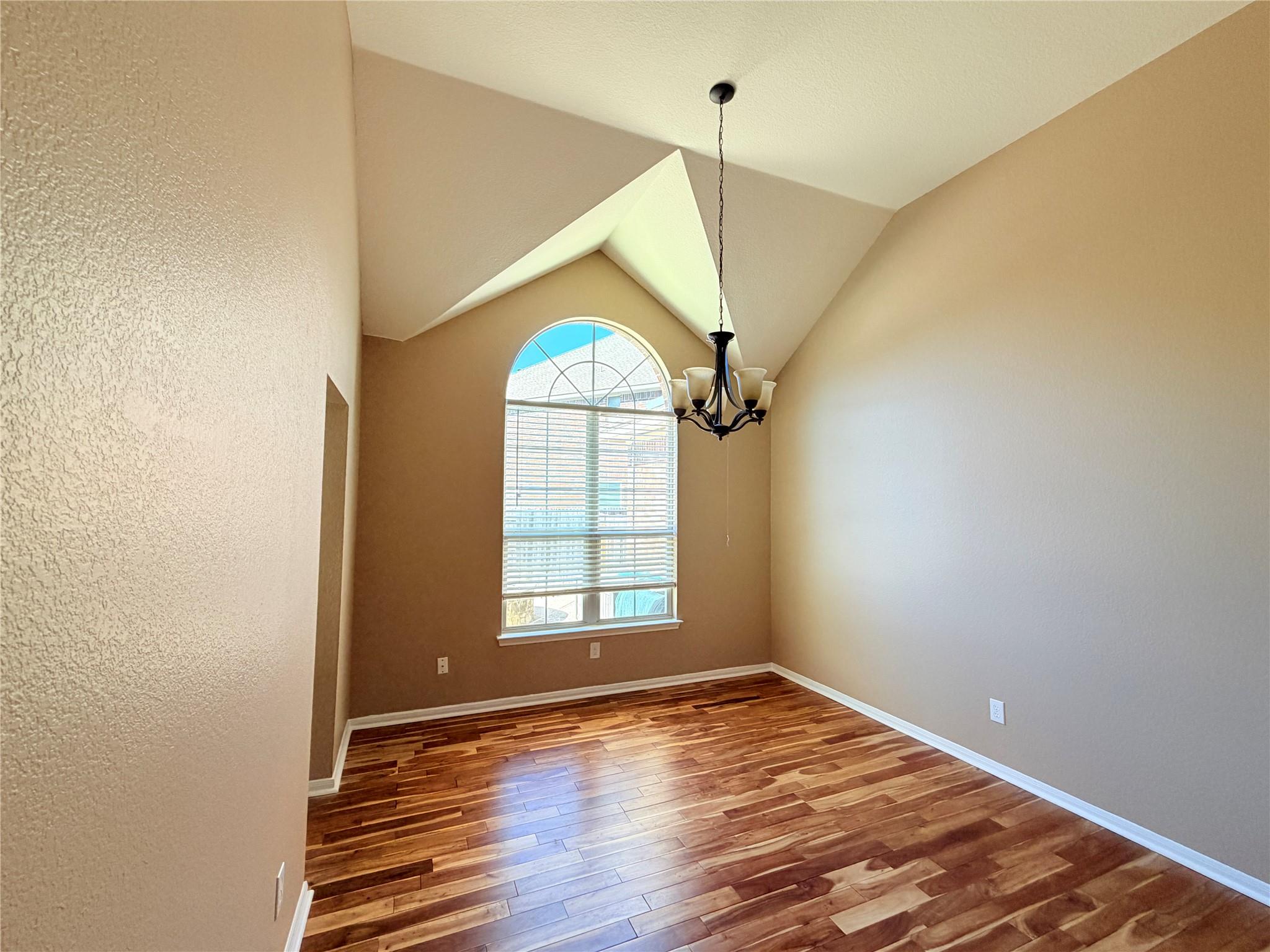 3927 Blue Monster Cv, Round Rock, TX 78664