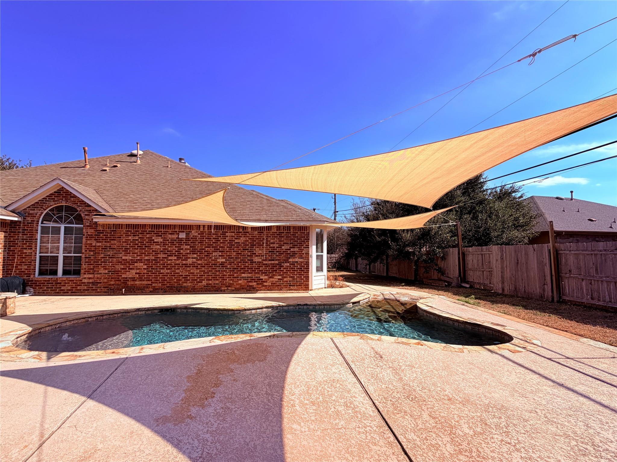 3927 Blue Monster Cv, Round Rock, TX 78664