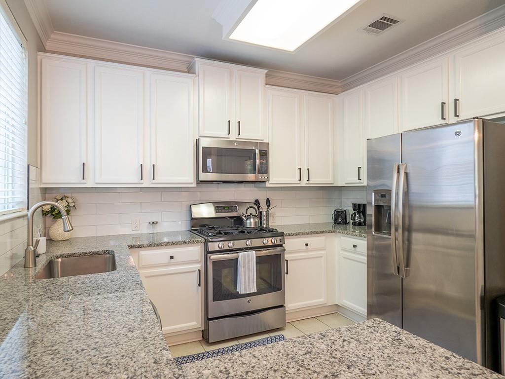 8518 Cahill Dr # 47, Austin, TX 78729