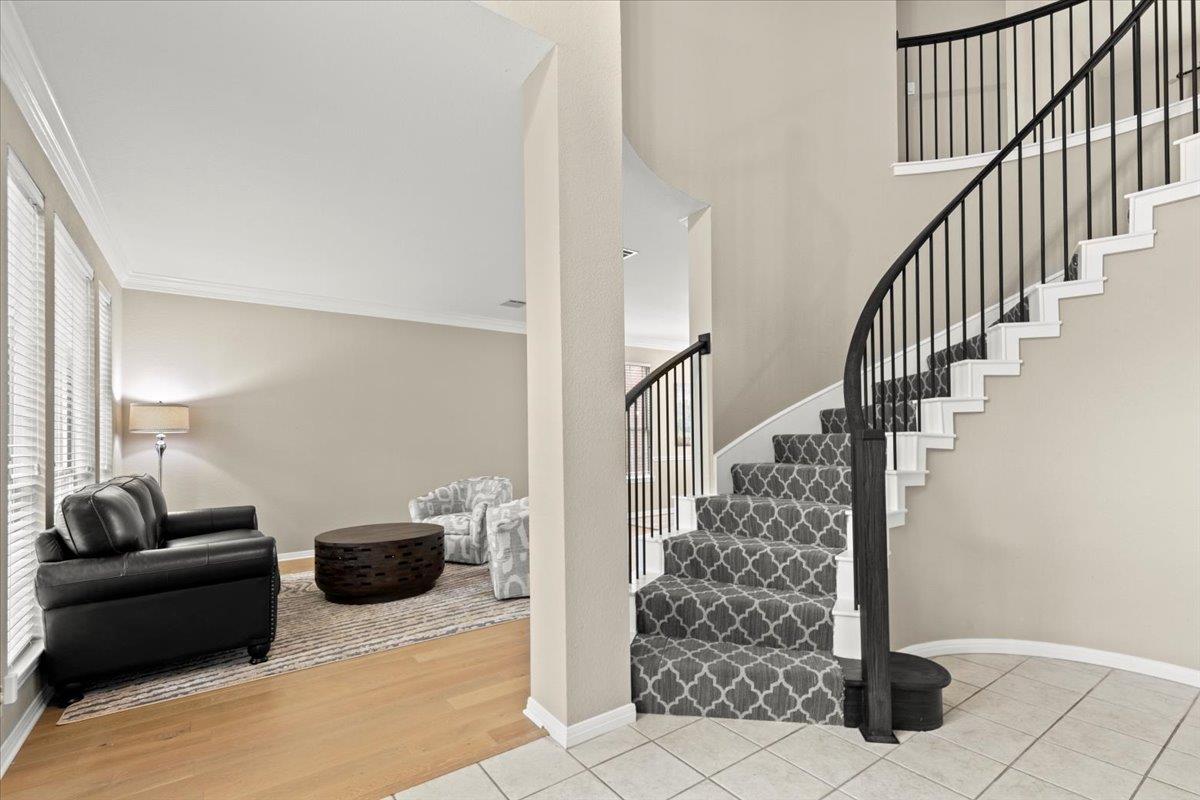 10910 Chestnut Ridge Rd, Austin, TX 78726