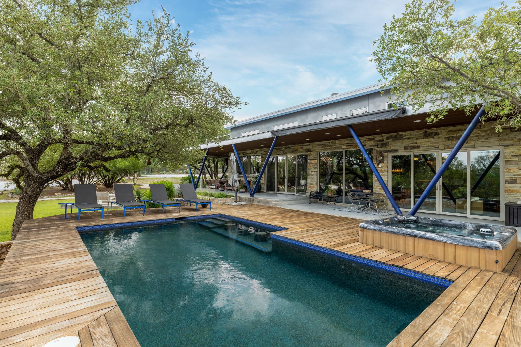 4418 Brasada Ln, Marble Falls, TX 78654