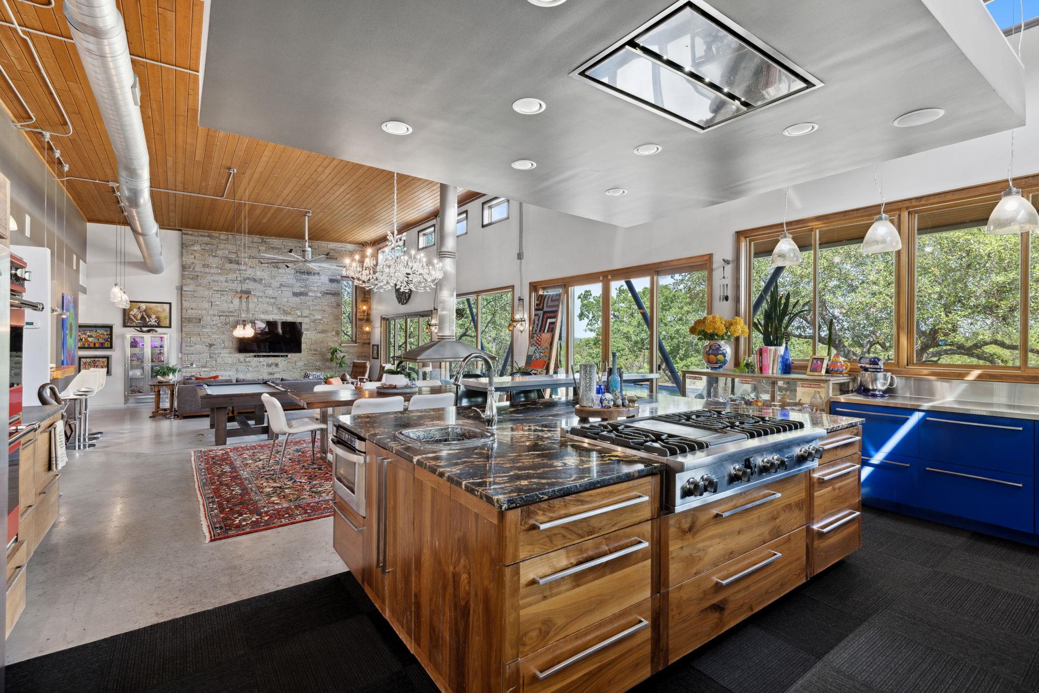 4418 Brasada Ln, Marble Falls, TX 78654