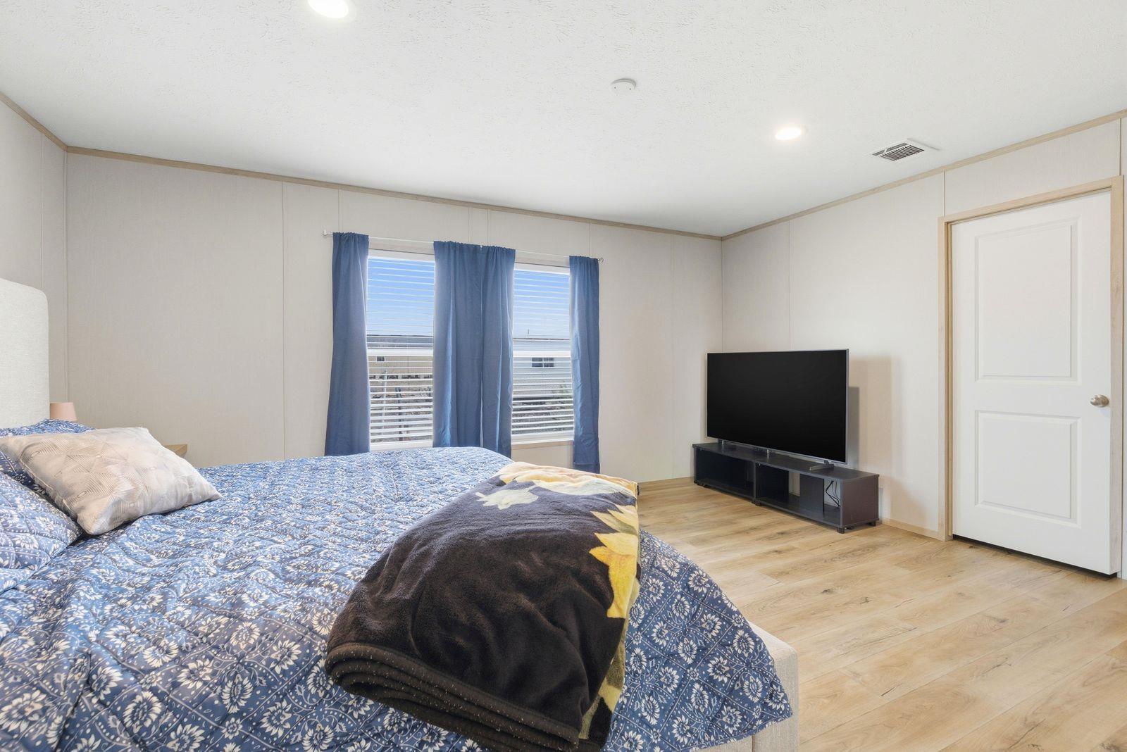 279 Pajarilla Pass, Del Valle, TX 78617