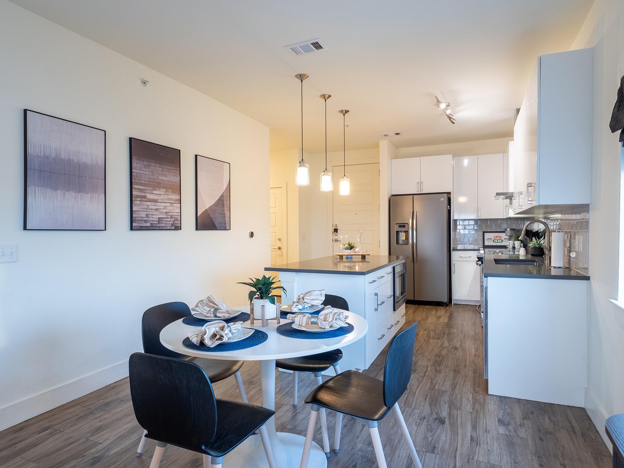 6444 Burnet Rd # 509, Austin, TX 78757