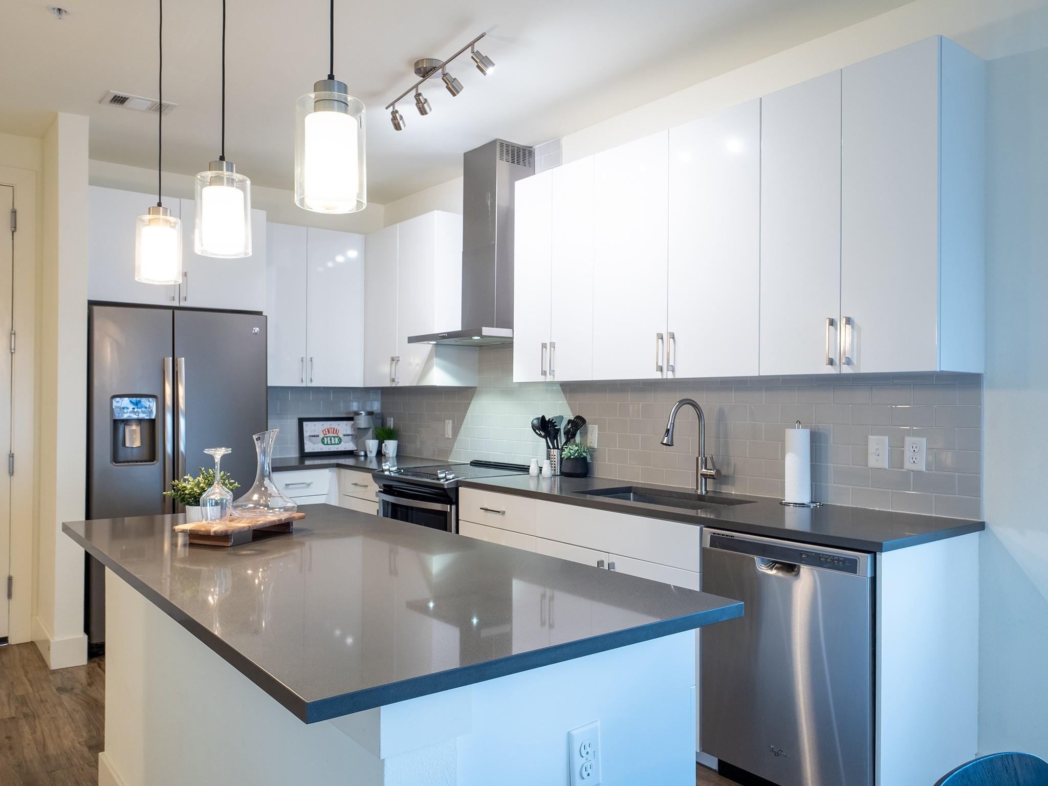 6444 Burnet Rd # 509, Austin, TX 78757