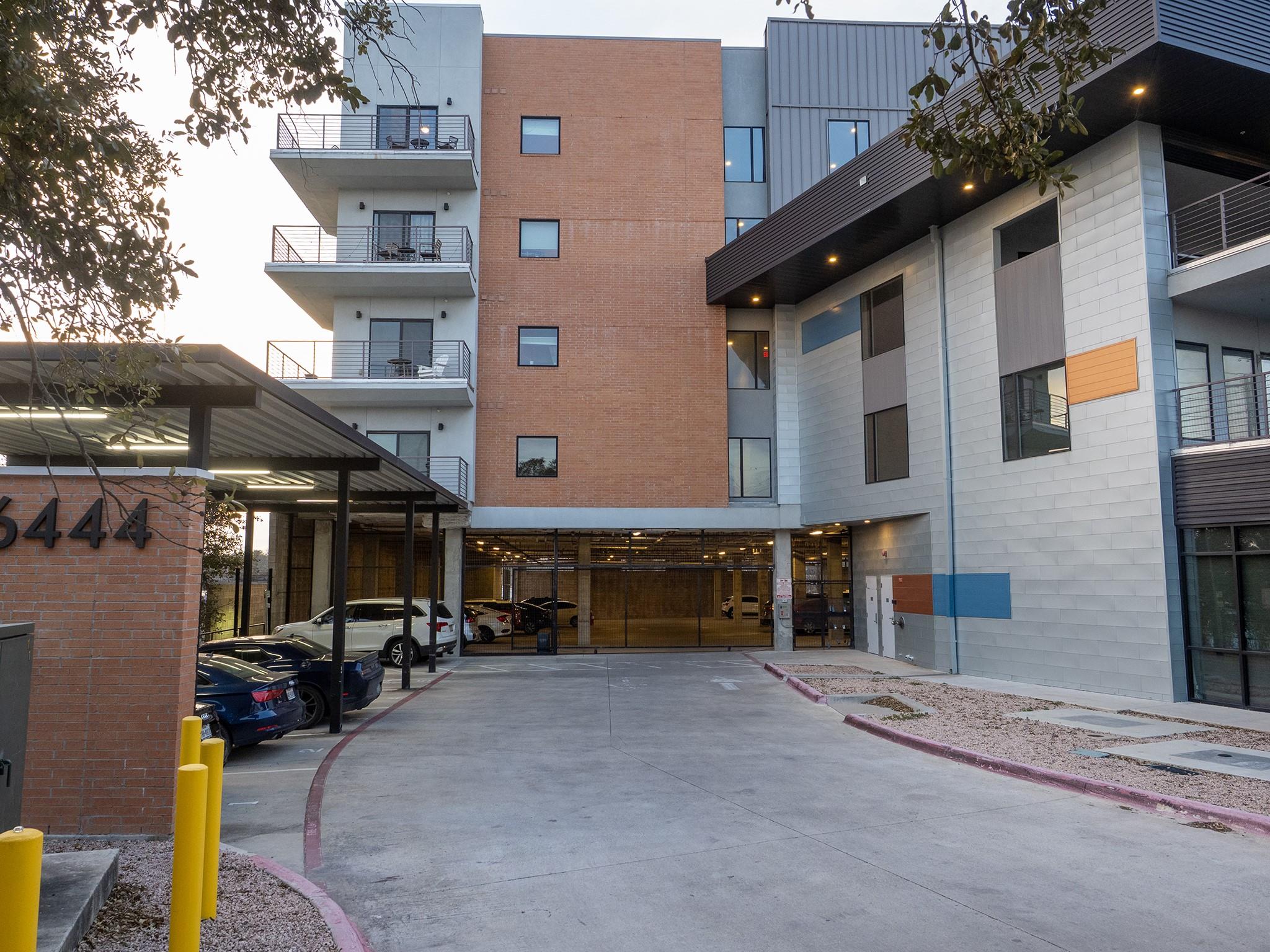 6444 Burnet Rd # 509, Austin, TX 78757