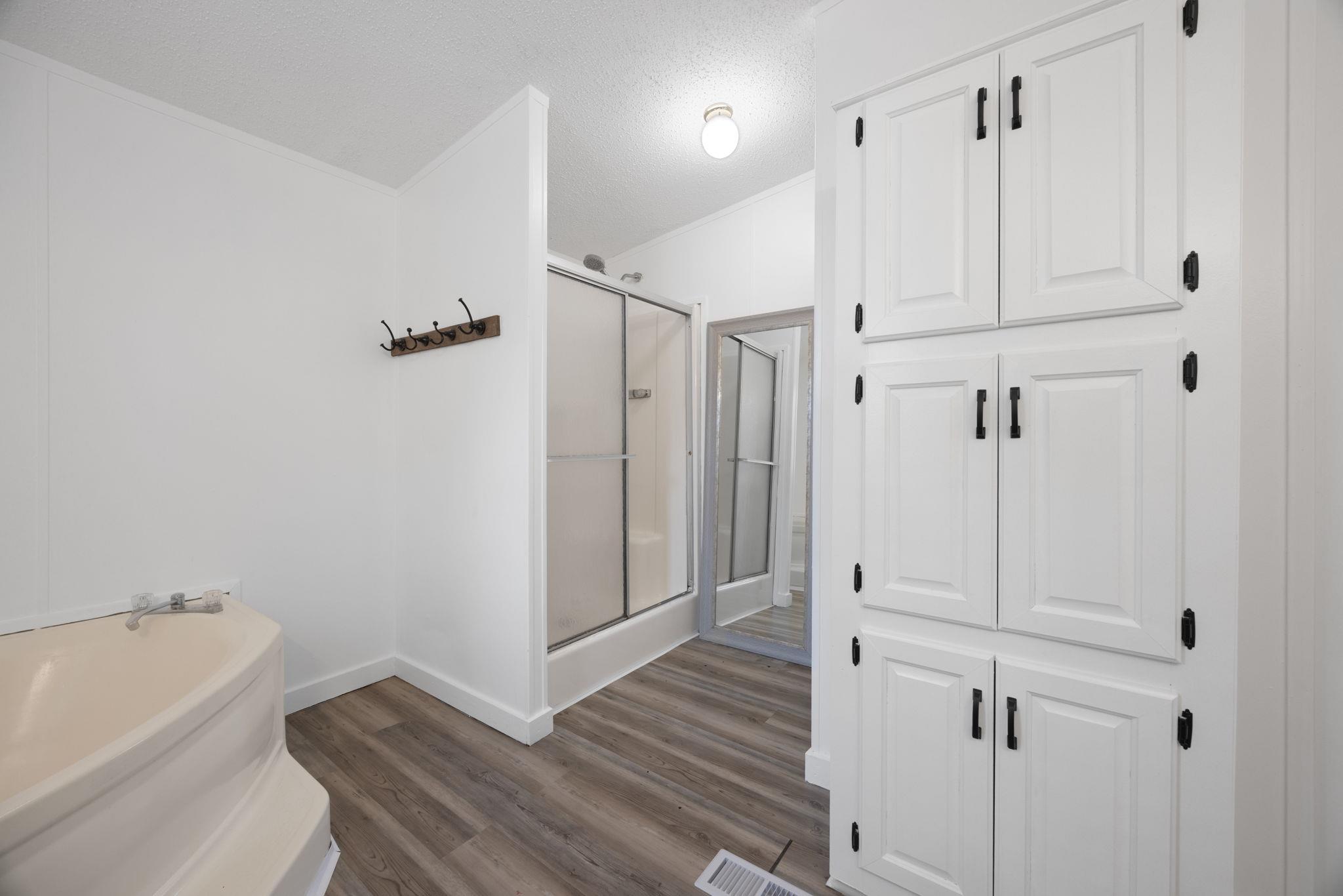 11200 Ridgewood Dr, Salado, TX 76571