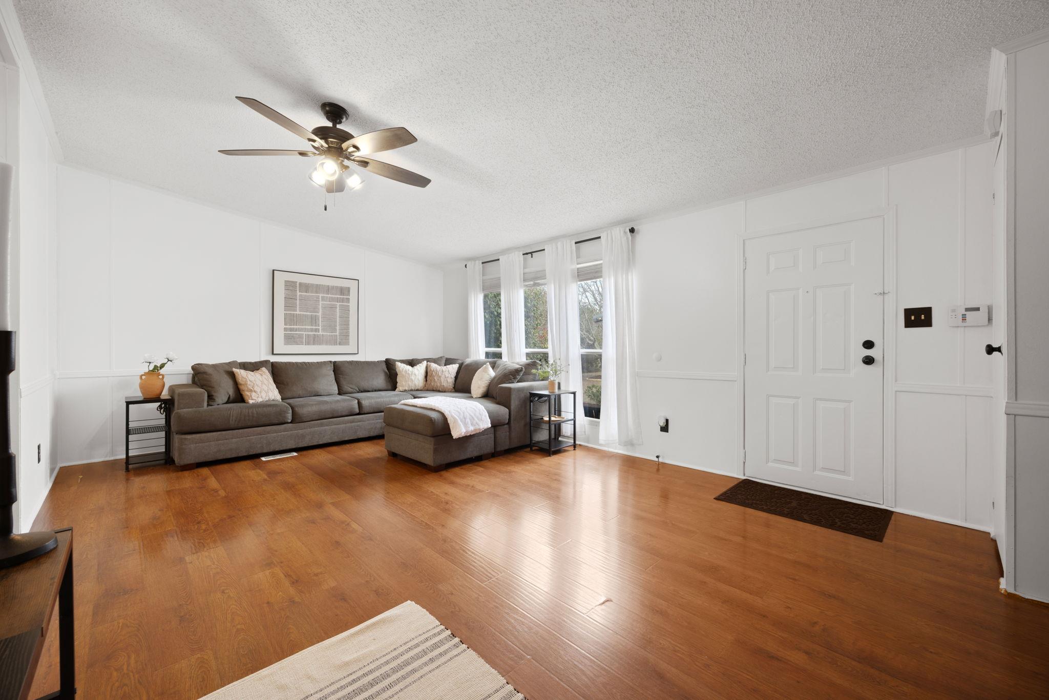 11200 Ridgewood Dr, Salado, TX 76571