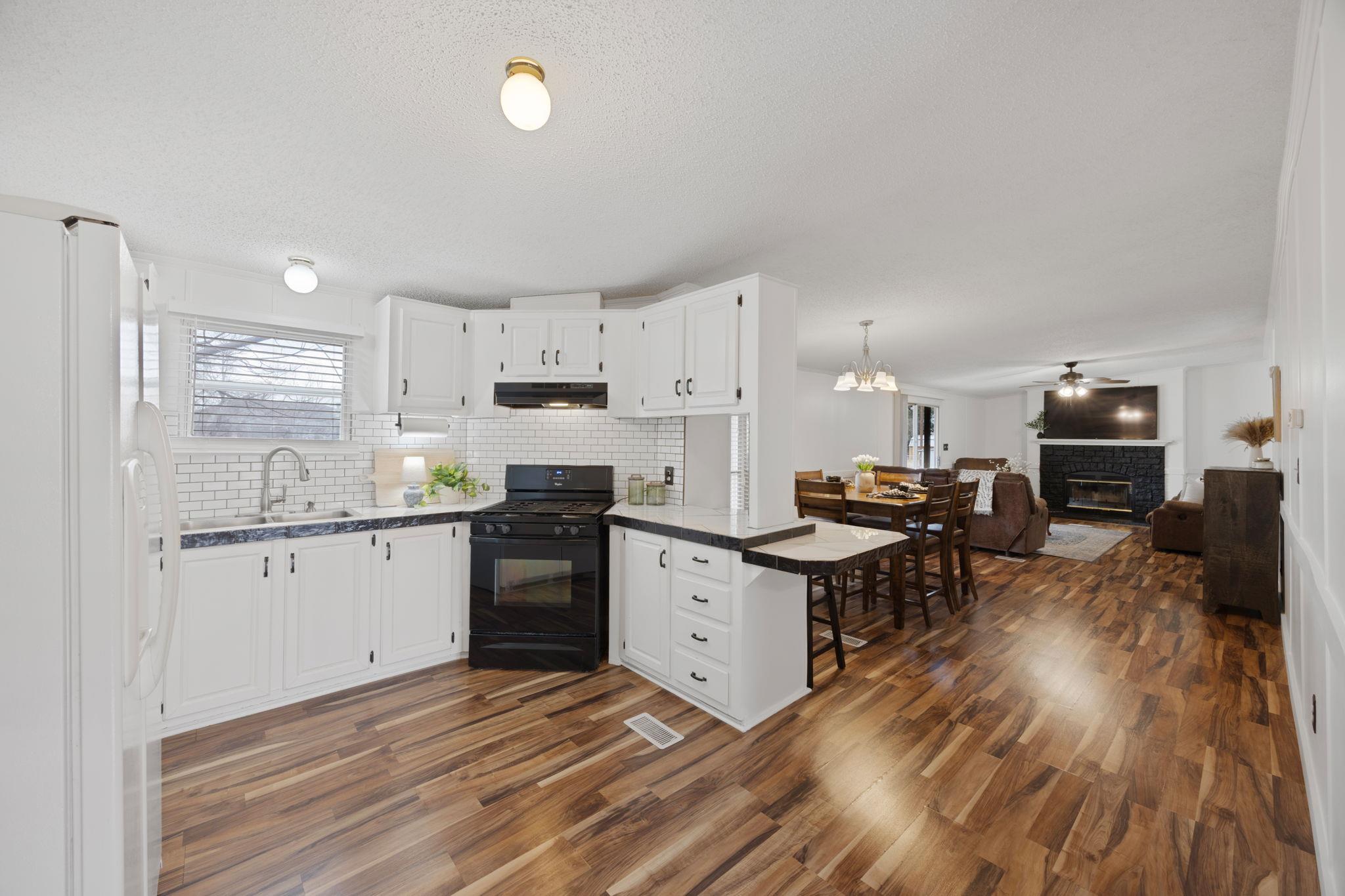 11200 Ridgewood Dr, Salado, TX 76571