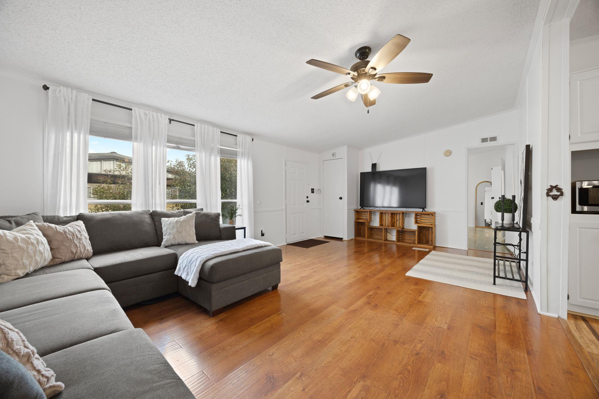 11200 Ridgewood Dr, Salado, TX 76571