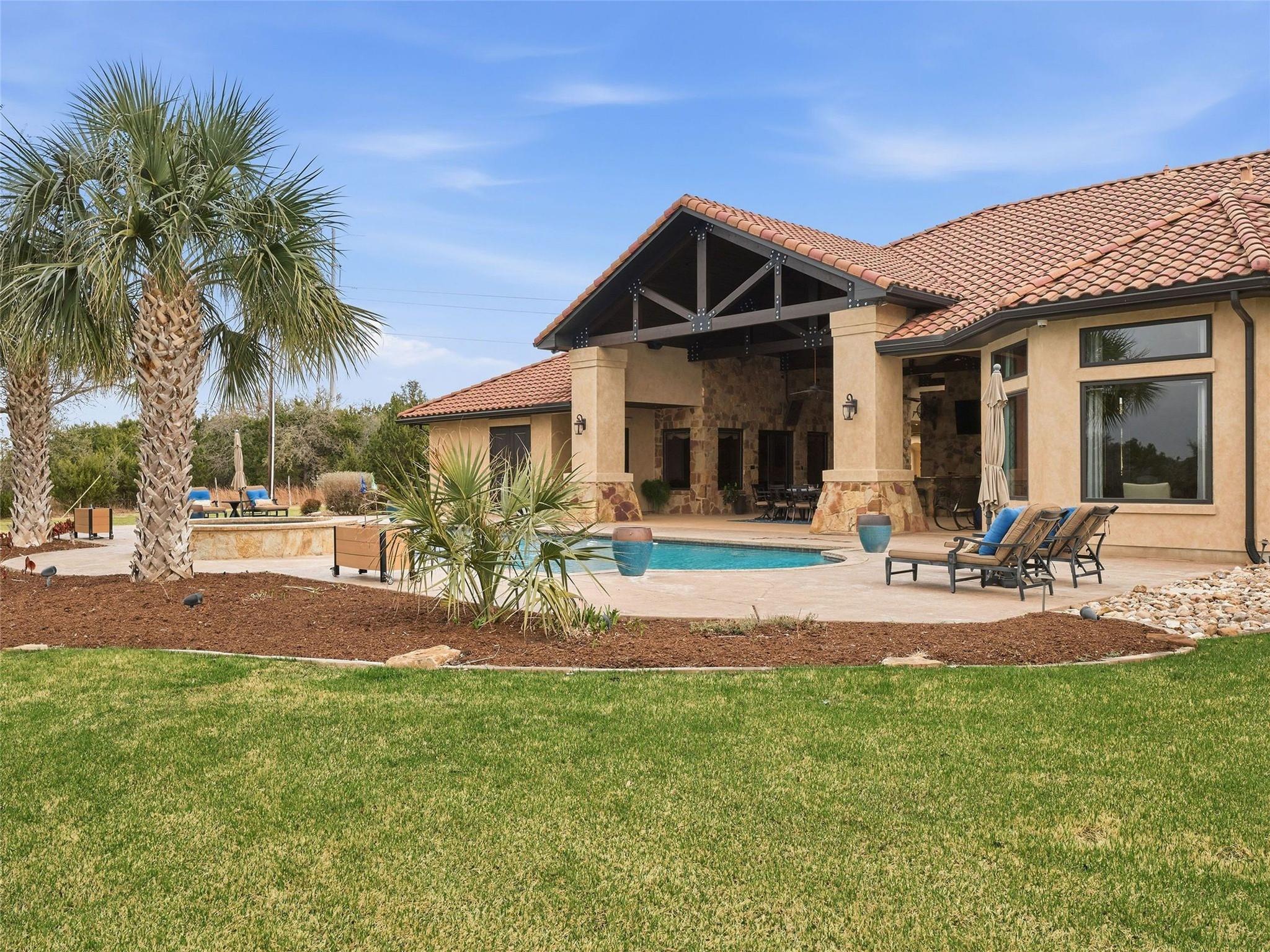 600 County Road 257, Liberty Hill, TX 78642