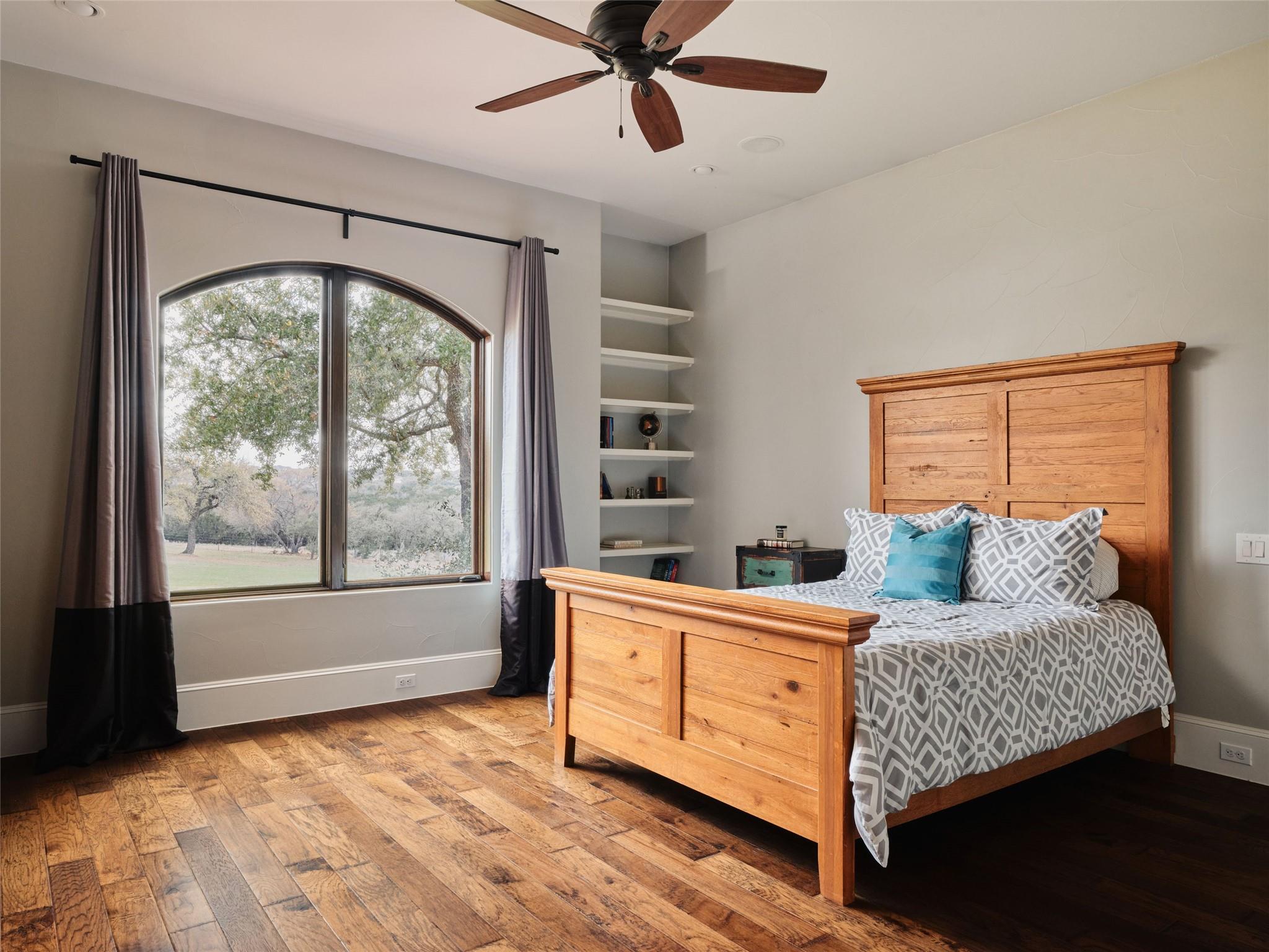 600 County Road 257, Liberty Hill, TX 78642