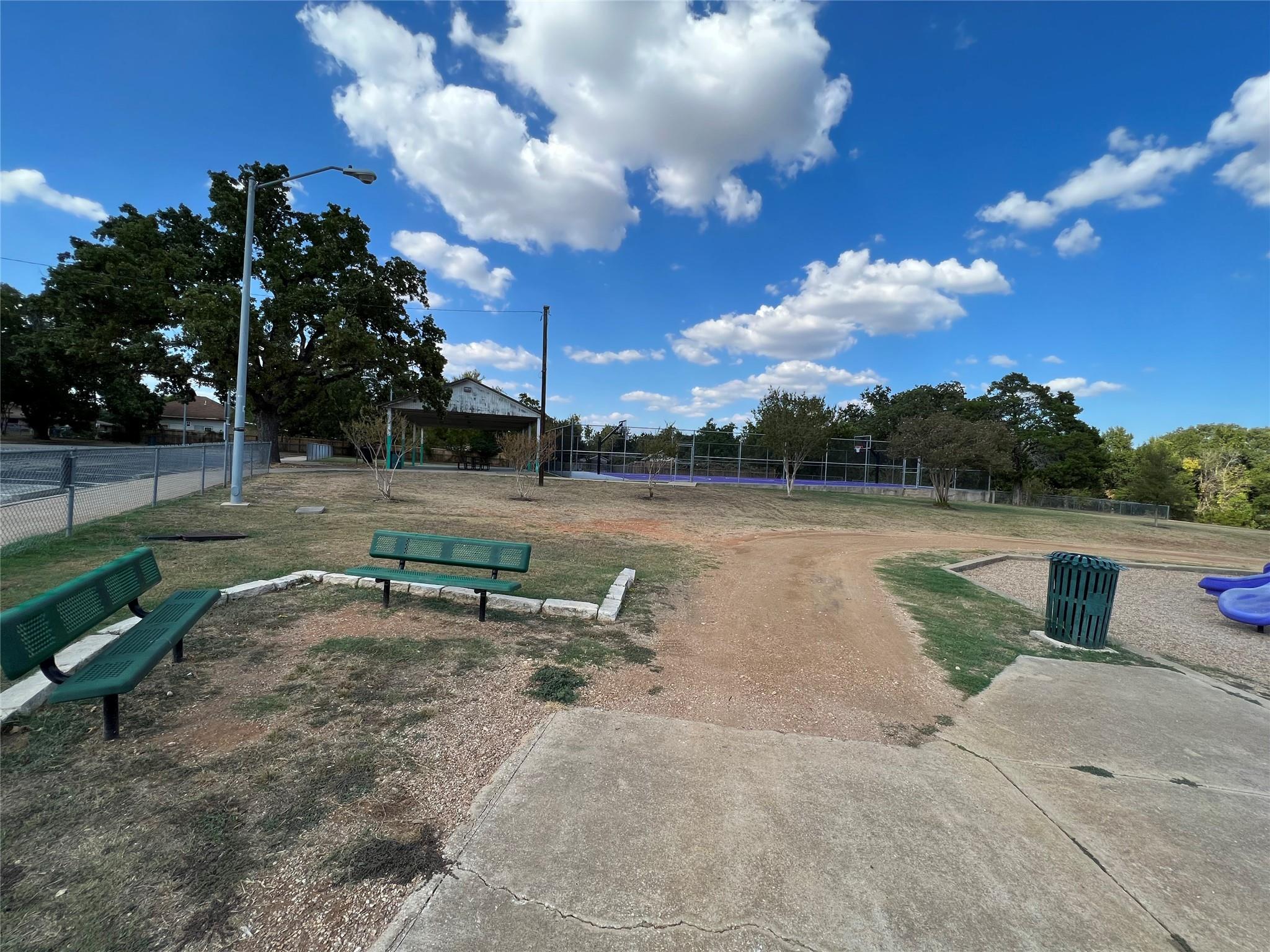 529 Madison St, Elgin, TX 78621