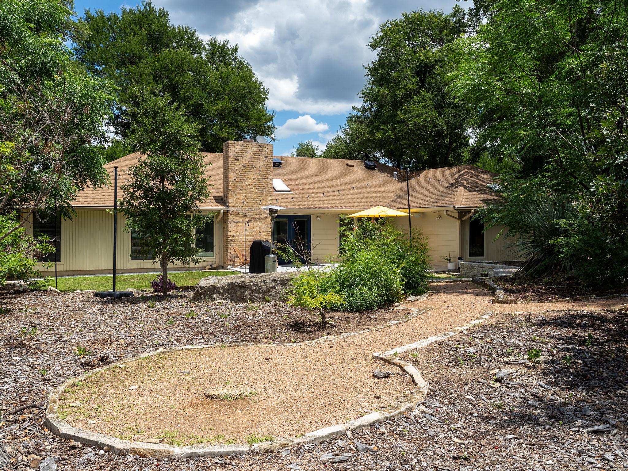 2110 Wychwood Dr, Austin, TX 78746