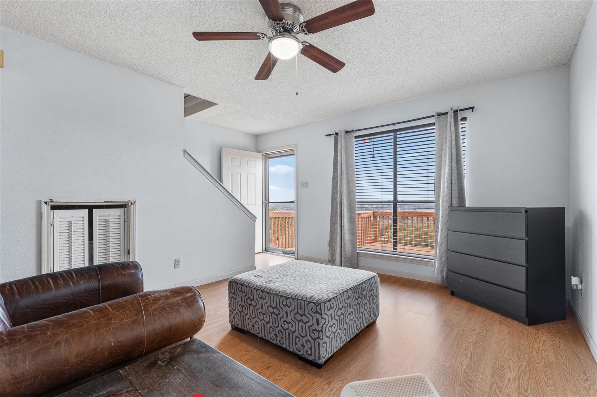 21461 Coyote Trl # 7, Lago Vista, TX 78645