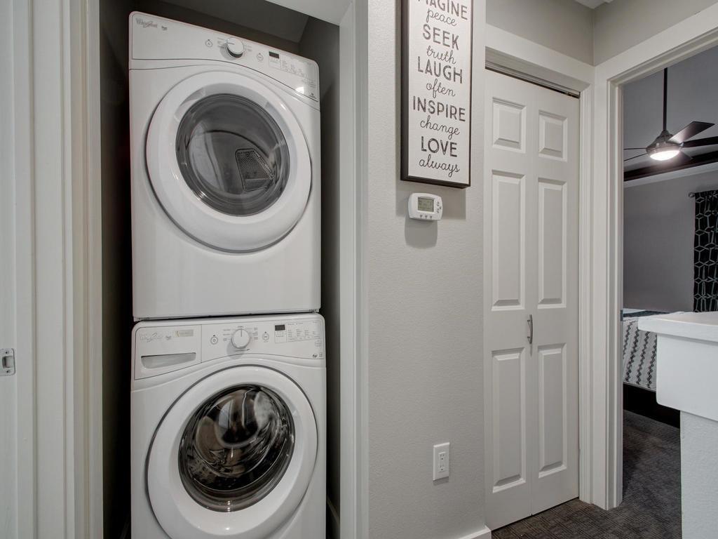 202 S College St # 13, Georgetown, TX 78626