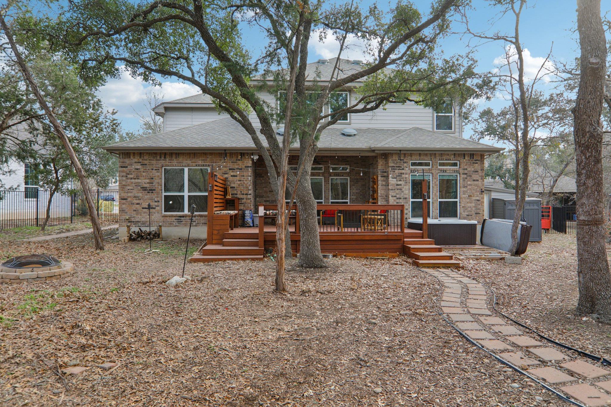 404 Ancient Oak Way, San Marcos, TX 78666