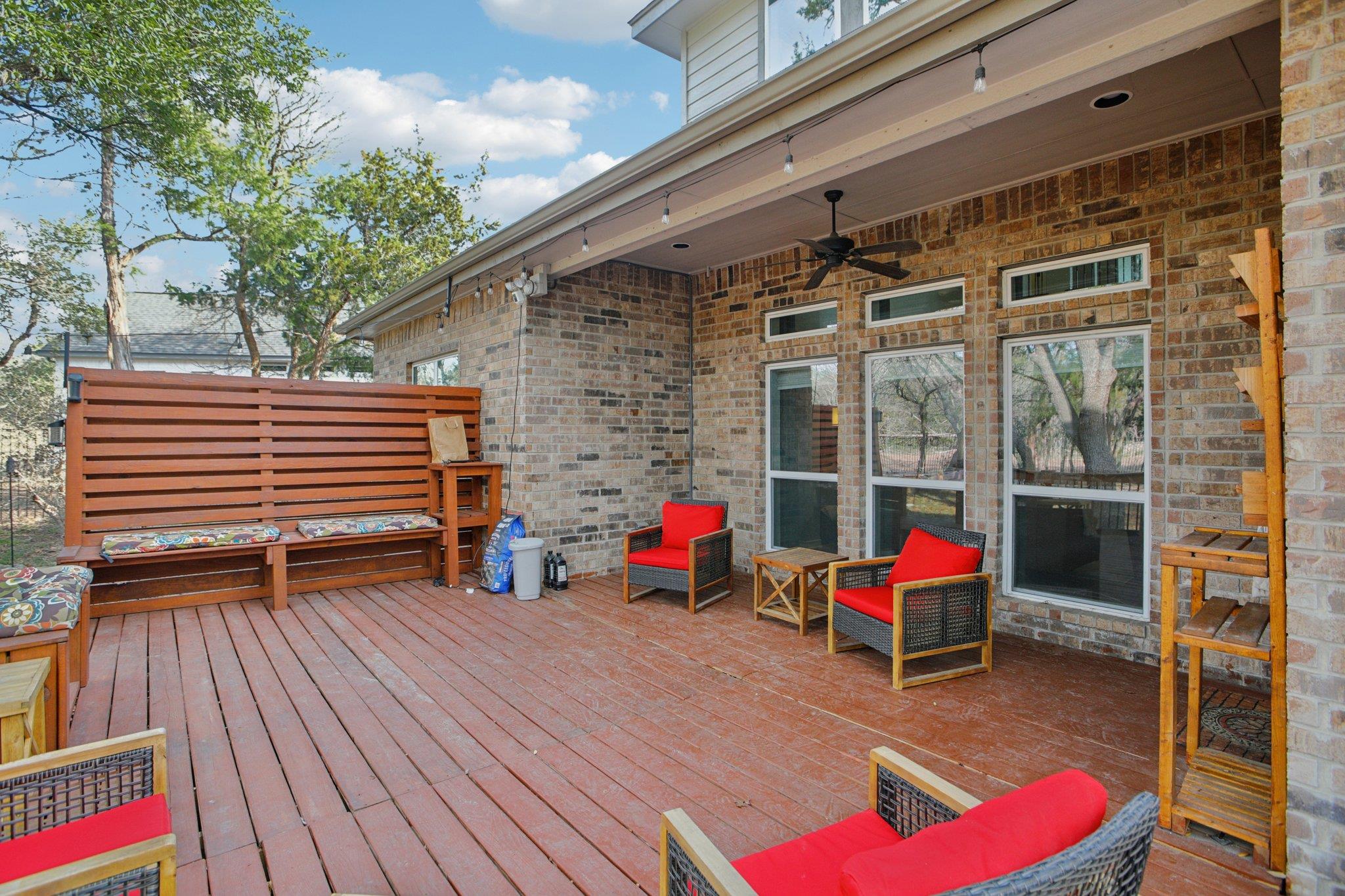 404 Ancient Oak Way, San Marcos, TX 78666