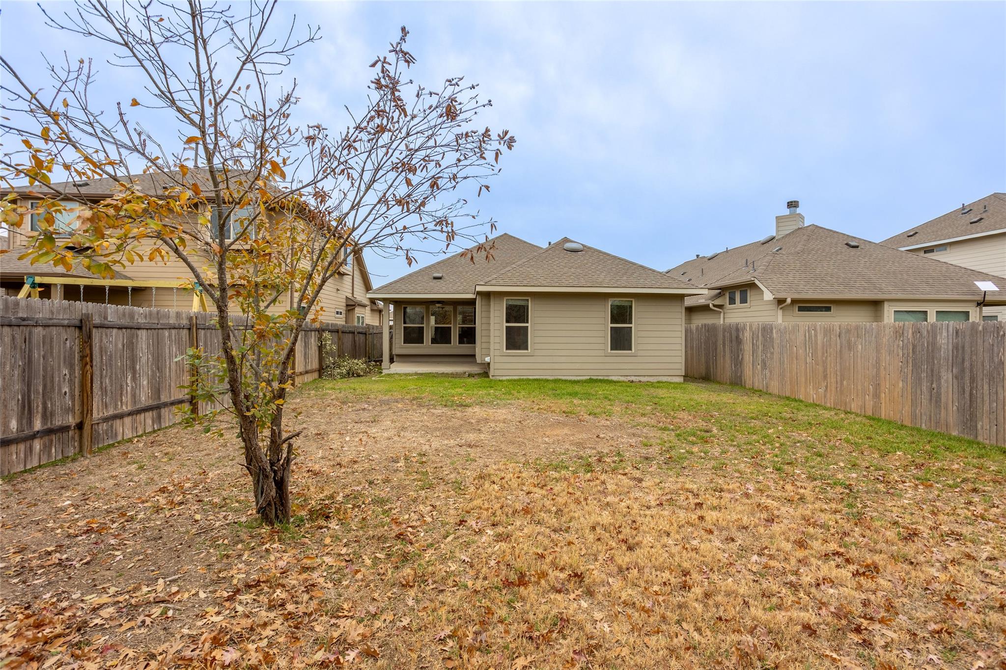 615 Stampede Rd, San Marcos, TX 78666