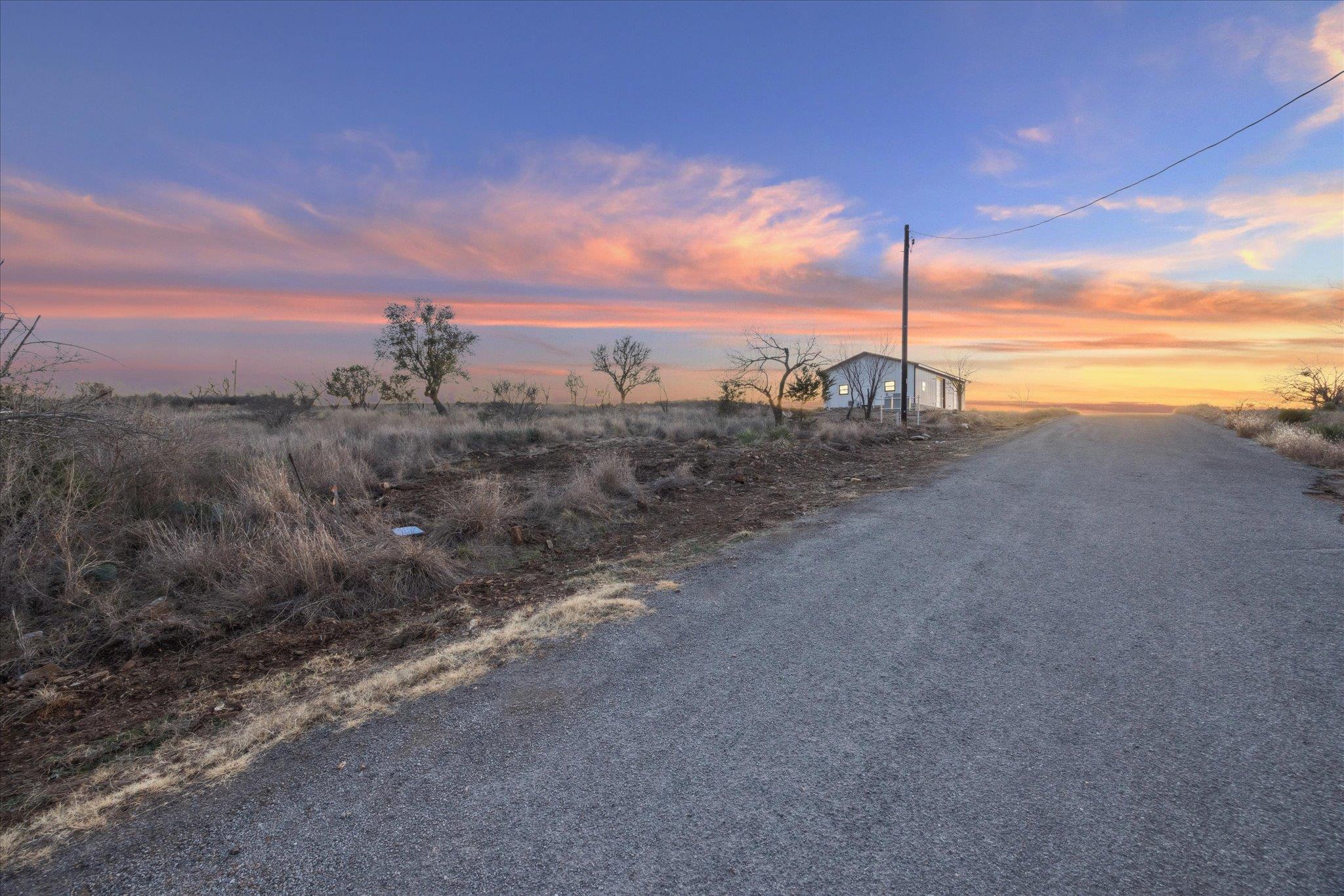 104 Paisano Dr, Horseshoe Bay, TX 78657