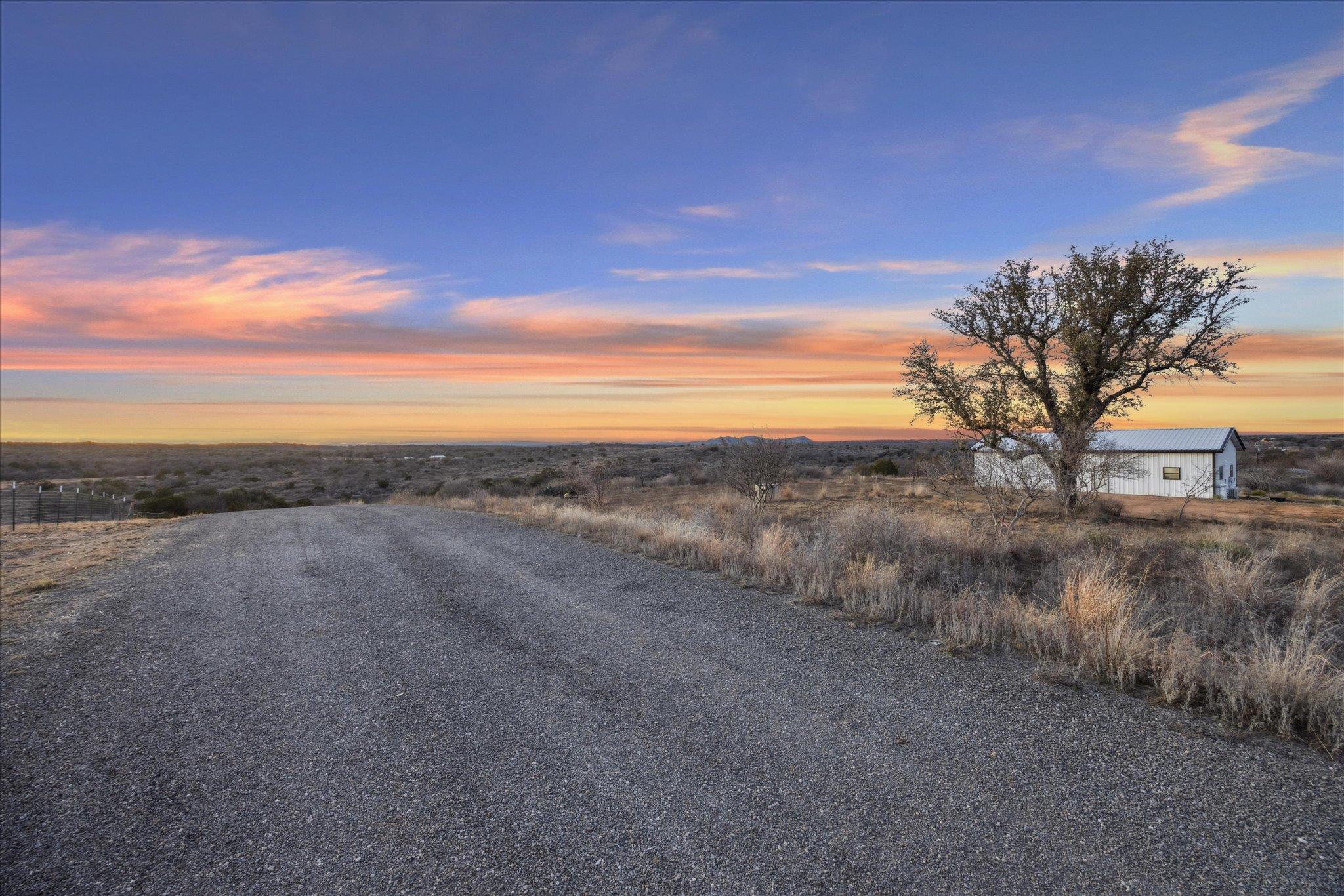 104 Paisano Dr, Horseshoe Bay, TX 78657