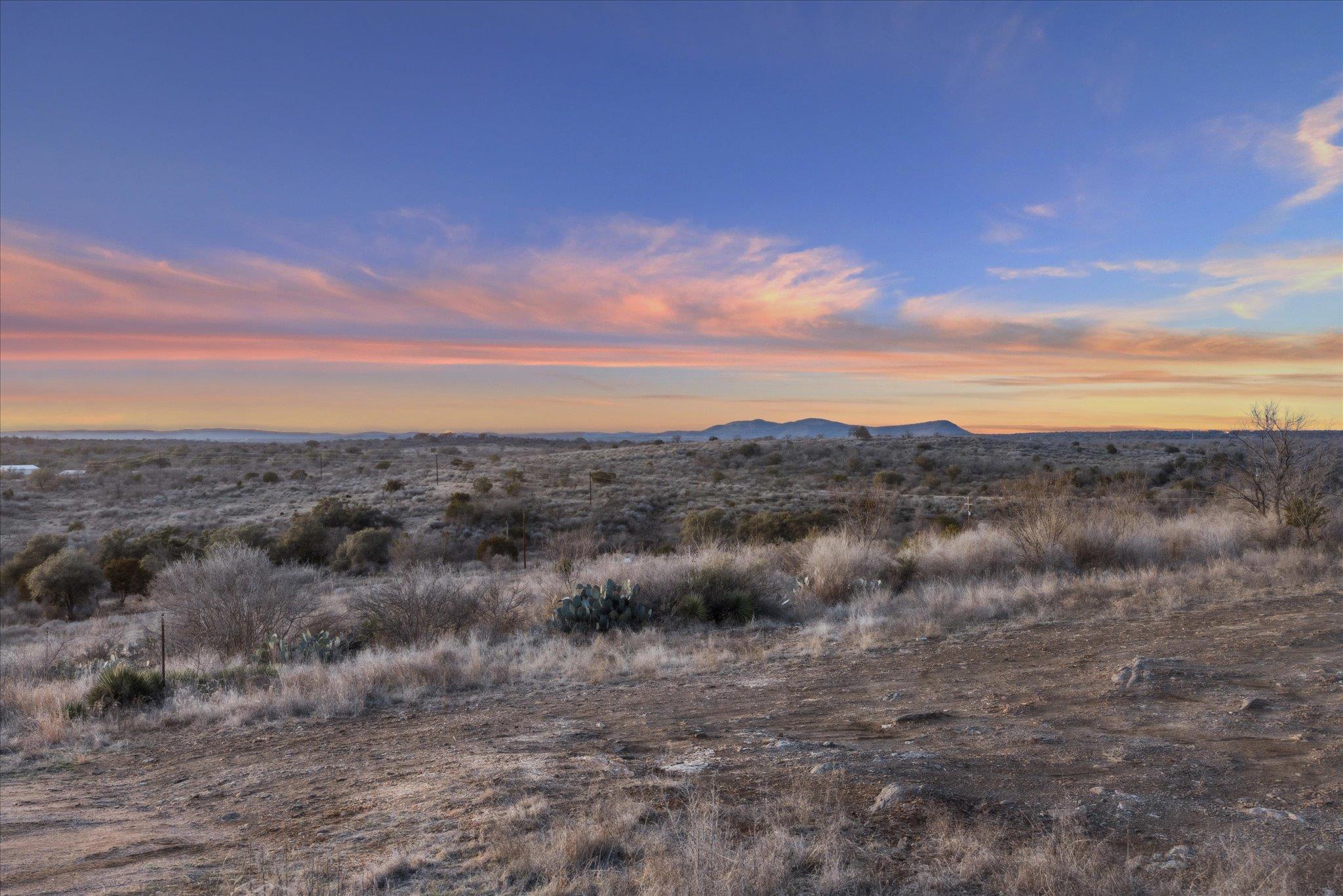 104 Paisano Dr, Horseshoe Bay, TX 78657