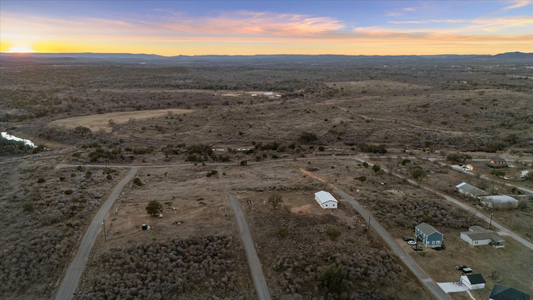 104 Paisano Dr, Horseshoe Bay, TX 78657