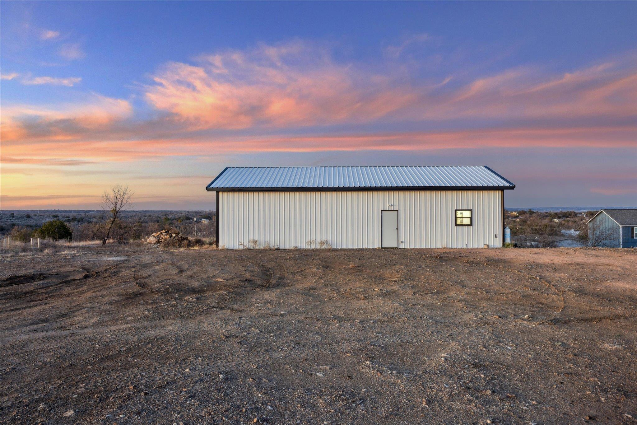 104 Paisano Dr, Horseshoe Bay, TX 78657