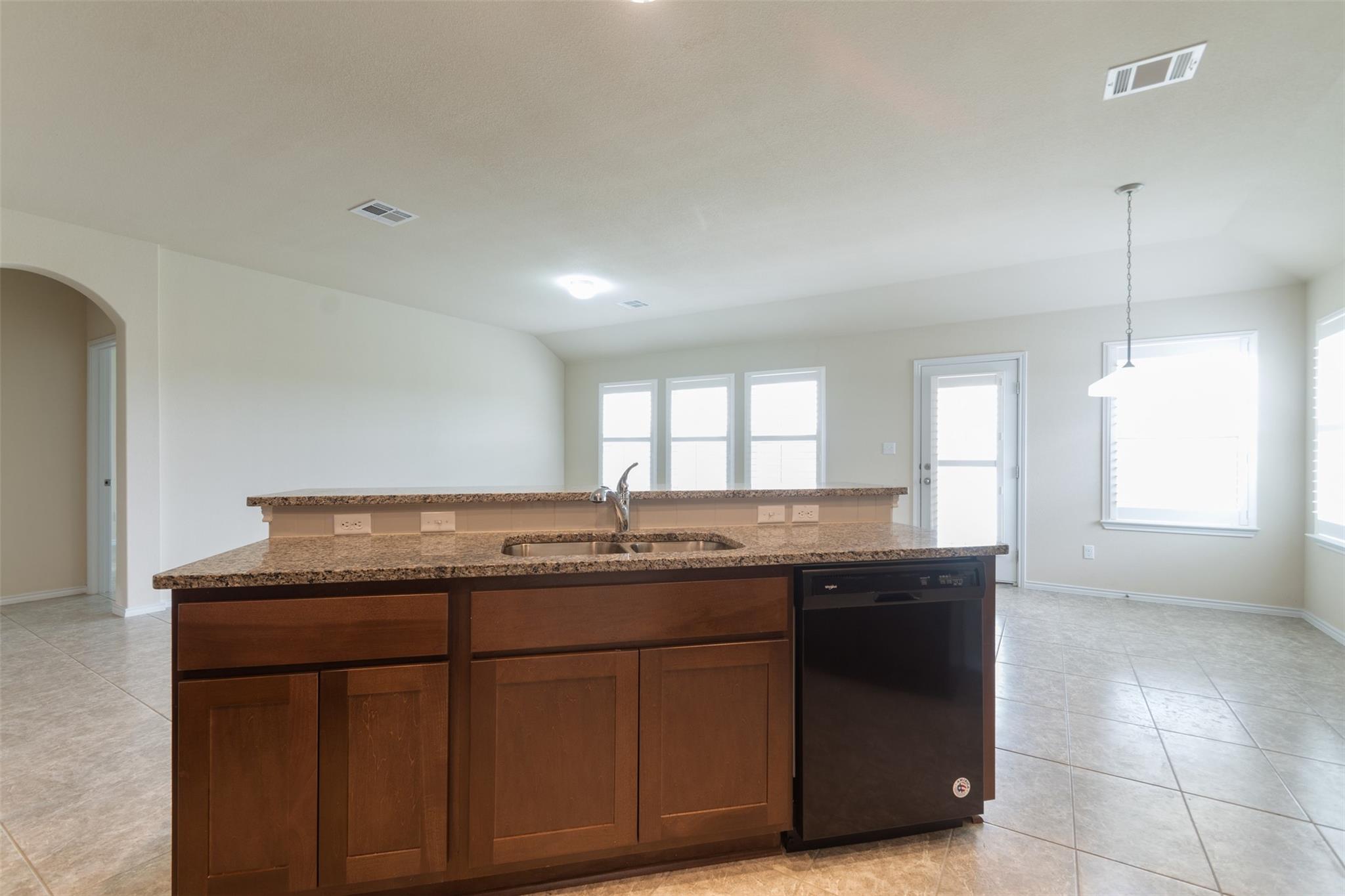 108 Sage Meadows Dr, San Marcos, TX 78666