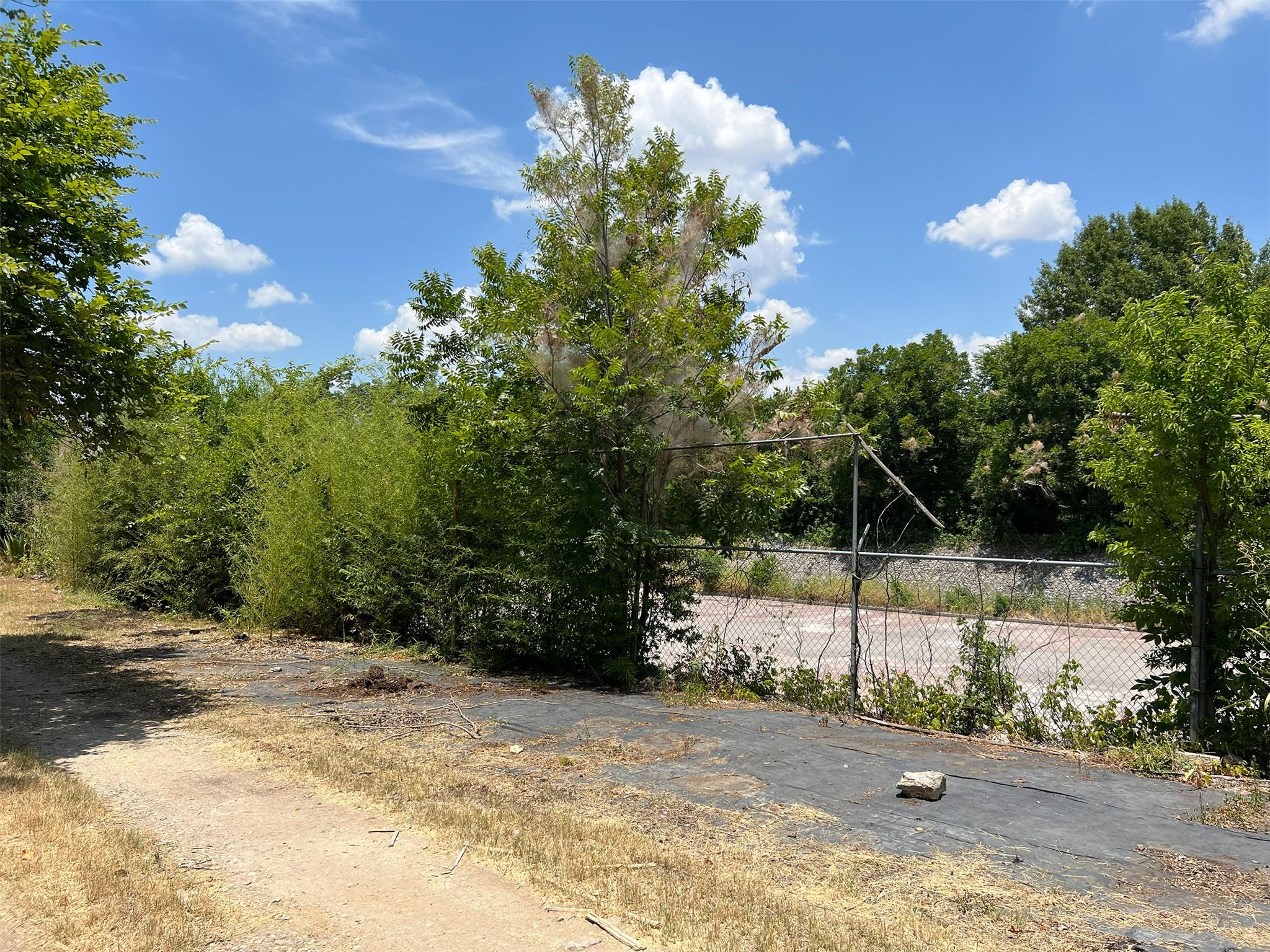 914 Shady Ln # Tract 1, Austin, TX 78702