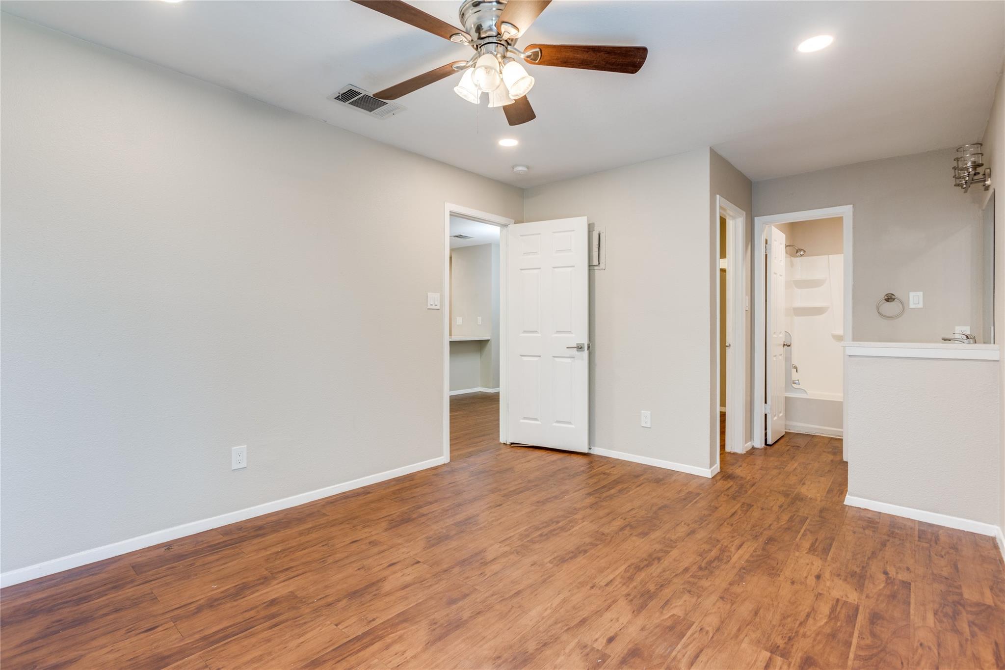 11301 NICOLE Cv # C, Austin, TX 78753