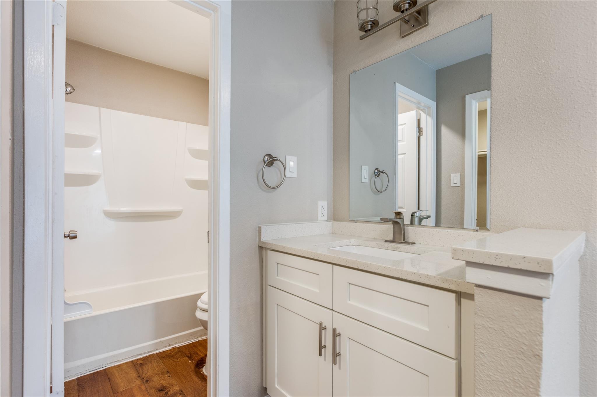 11301 NICOLE Cv # C, Austin, TX 78753