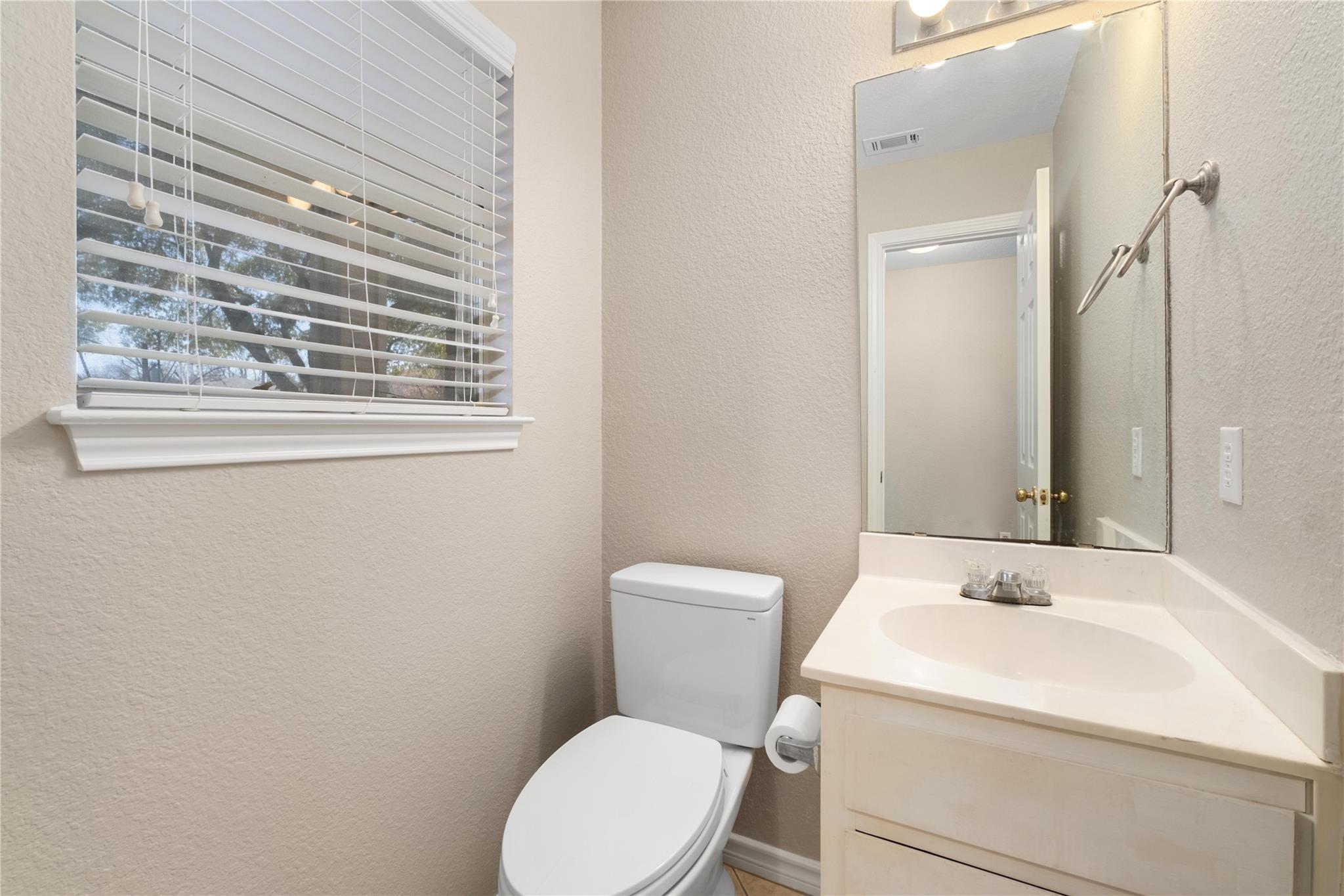 2904 Kestrel Dr # A, Austin, TX 78745