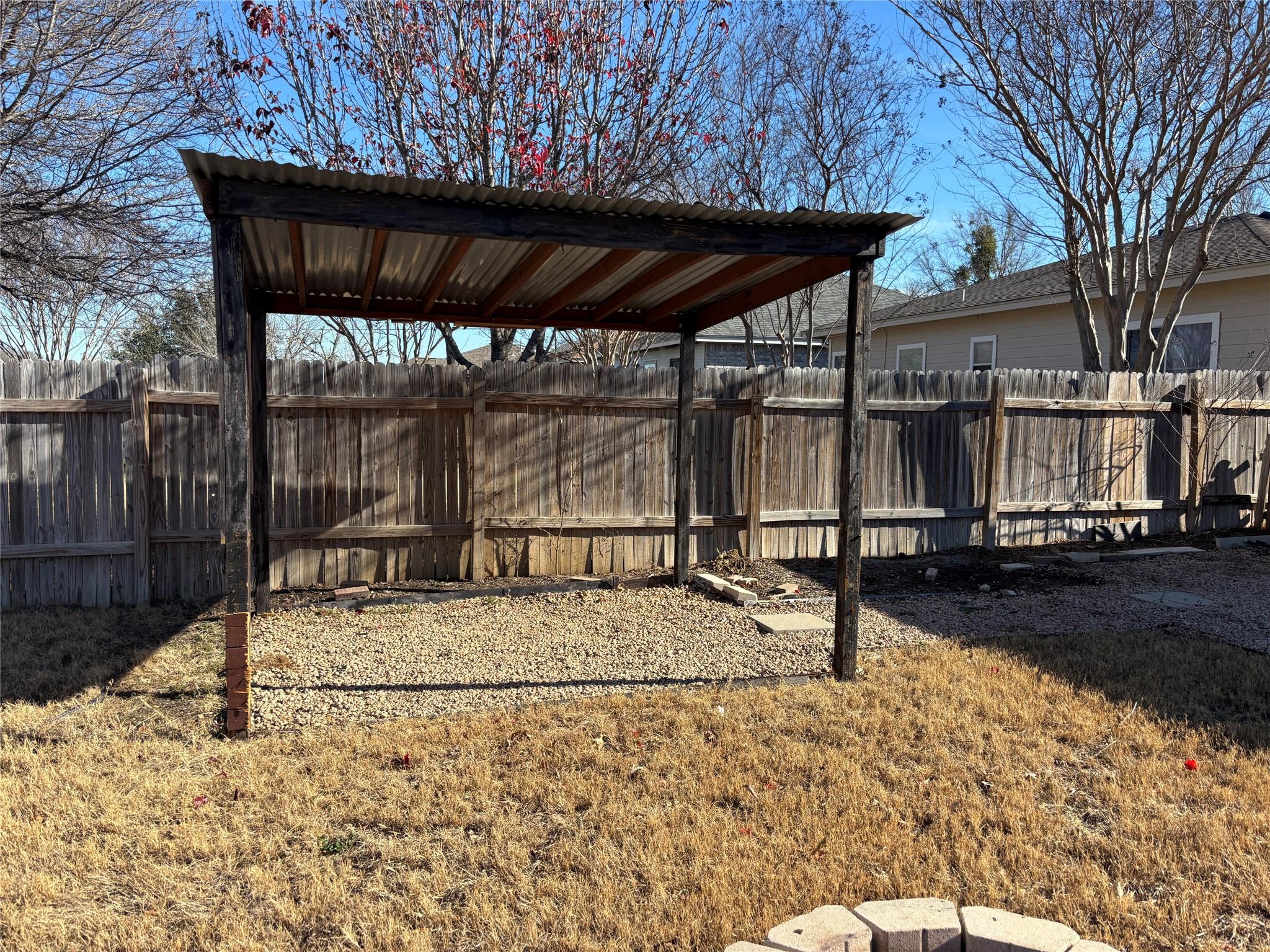 108 Shenandoah Trl, Elgin, TX 78621