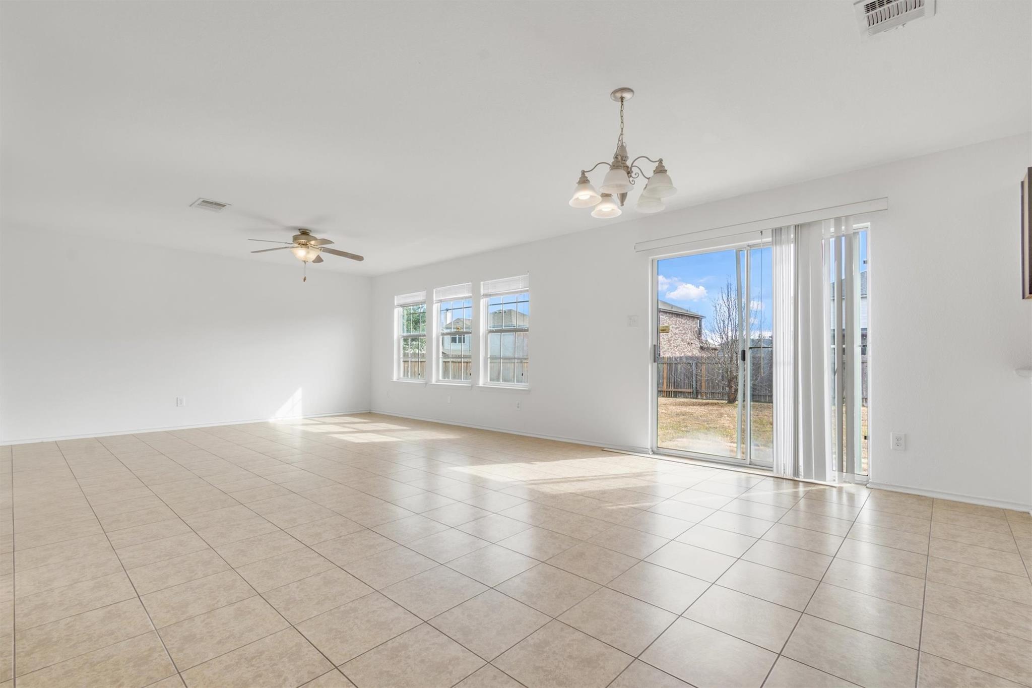 2008 Sydnee Dr, Leander, TX 78641