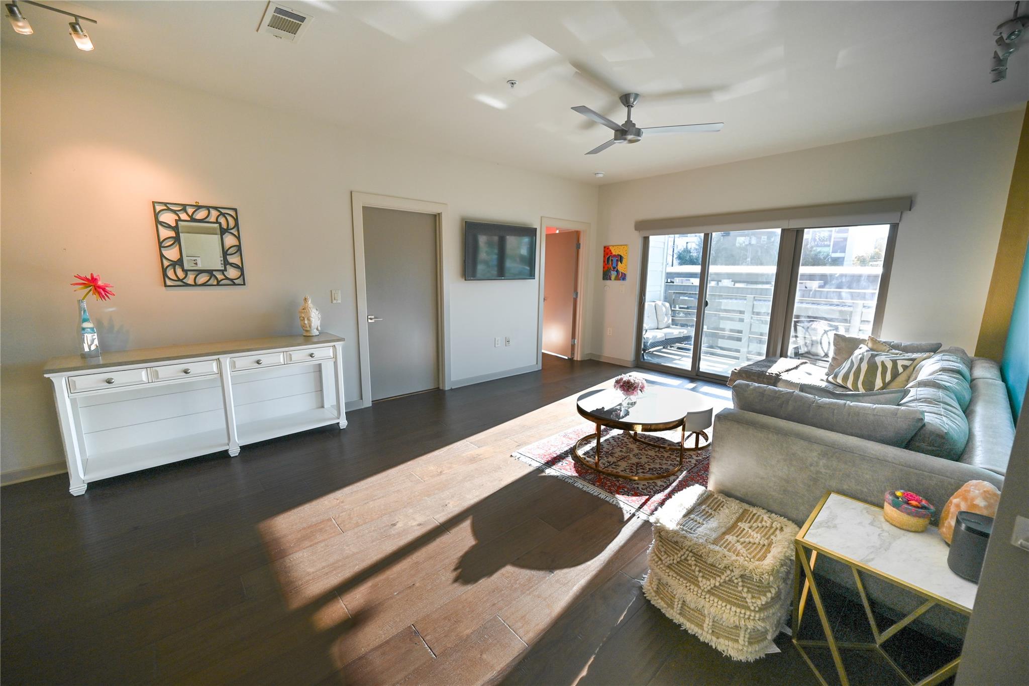 3600 S Lamar Blvd # 200, Austin, TX 78704