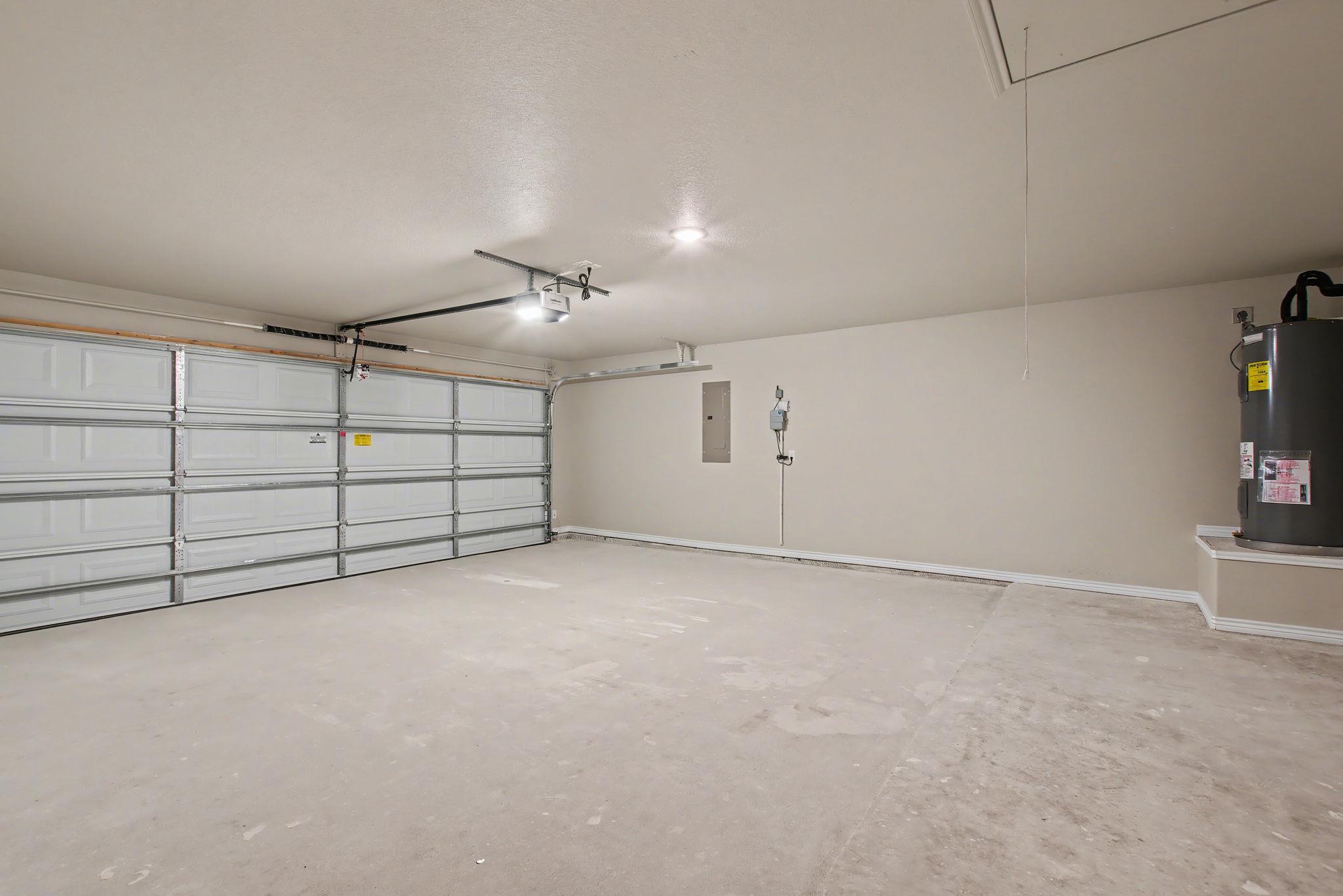 206 Water Well Rd, Burnet, TX 78611