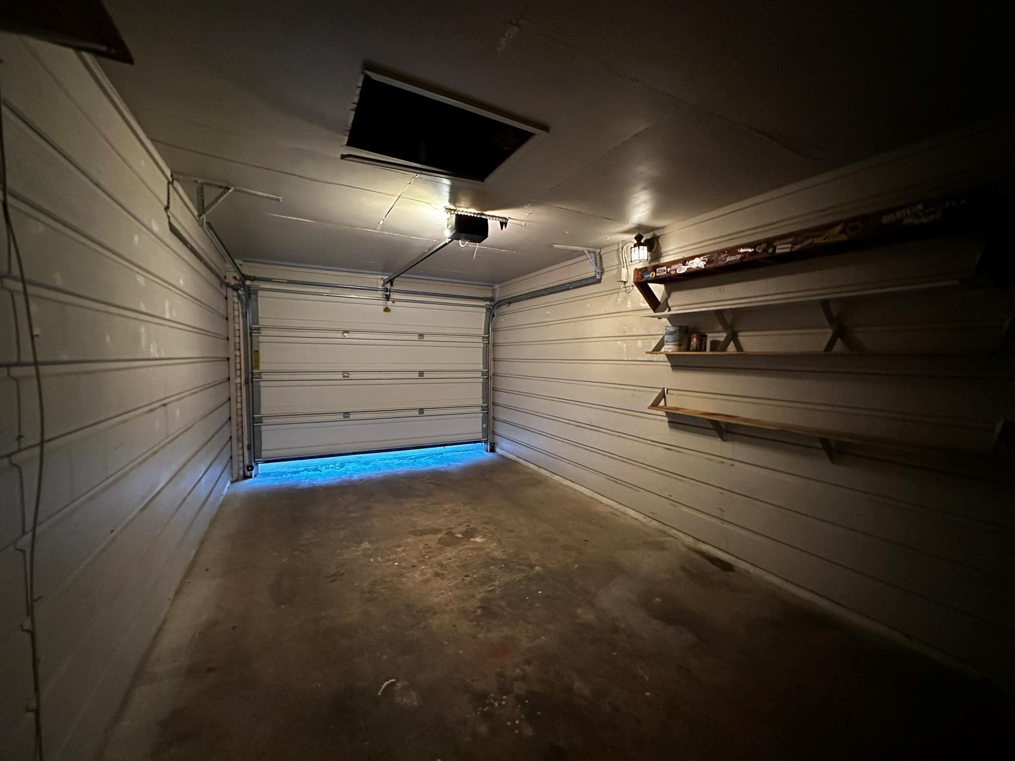 2104 WORDSWORTH Dr # B, Austin, TX 78704