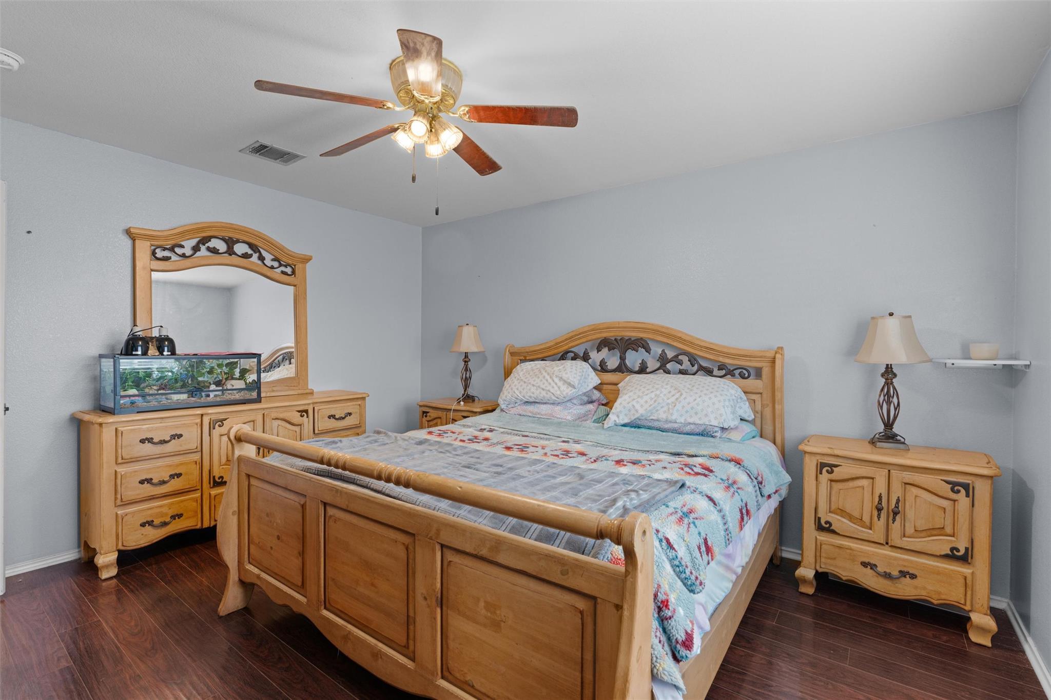 128 Steven St, Hutto, TX 78634