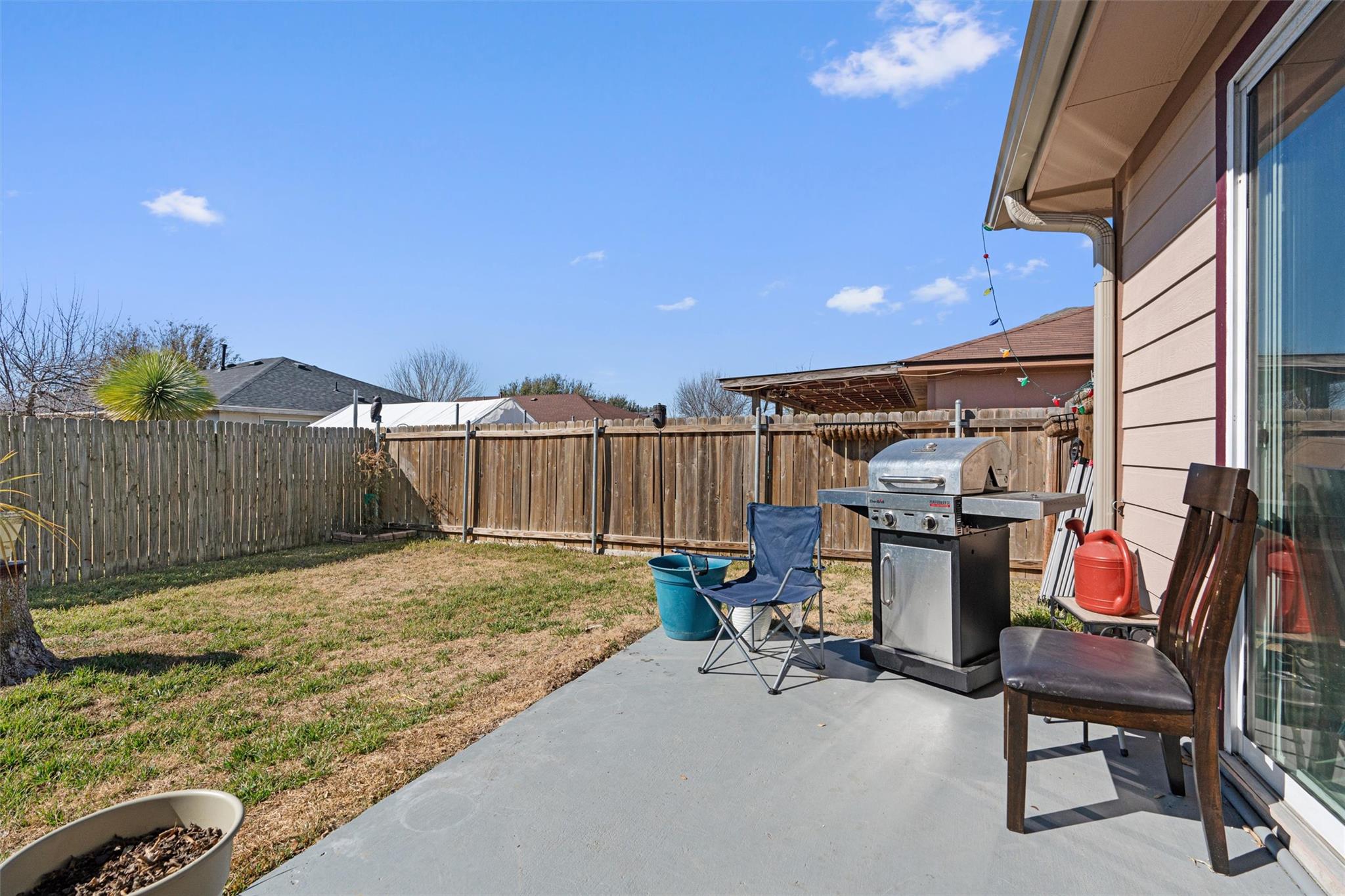 128 Steven St, Hutto, TX 78634