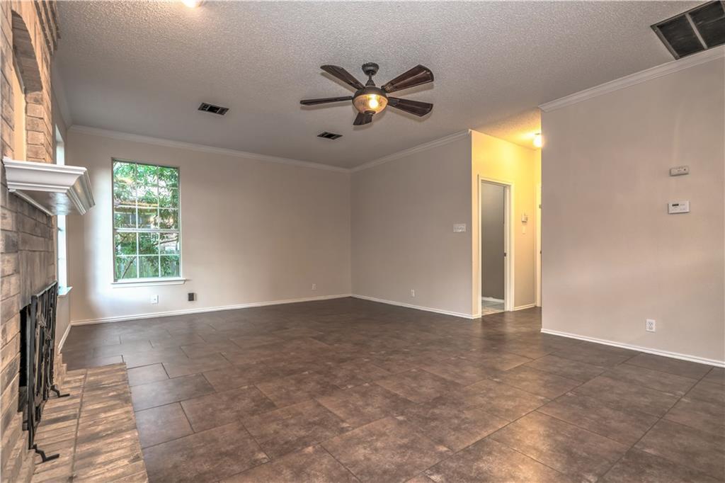 1009 Oaklands Dr, Round Rock, TX 78681