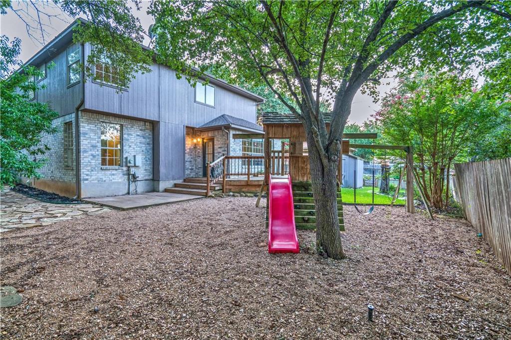 1009 Oaklands Dr, Round Rock, TX 78681