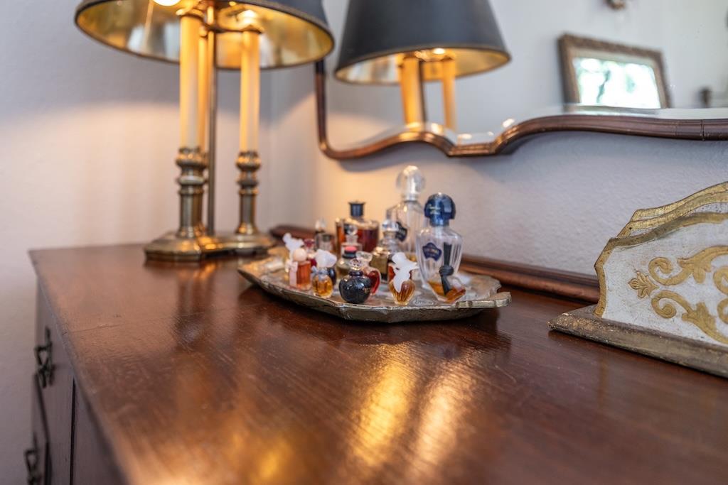 114 N College St, Gonzales, TX 78629